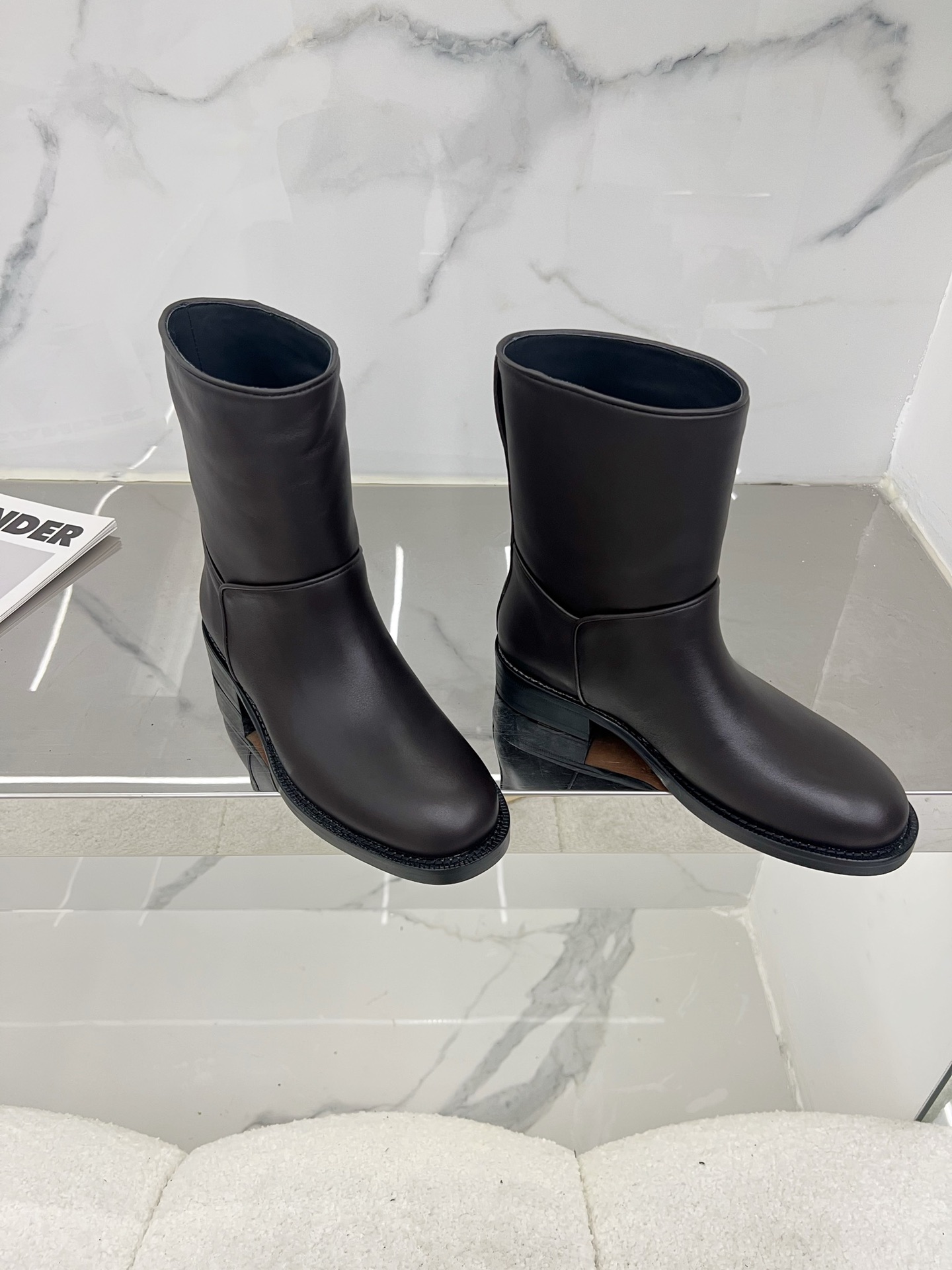 Italian Leather Boots: Custom Cattle and Sheepskin, Original Design - 图片 2