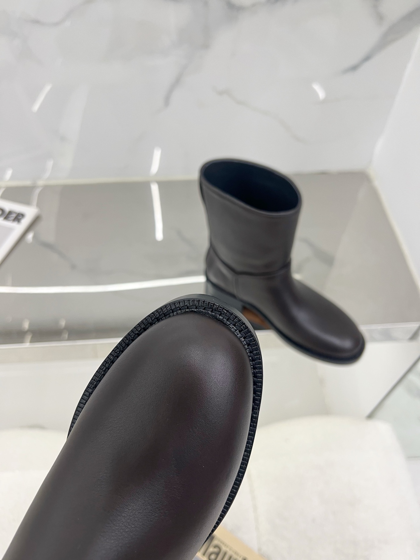 Italian Leather Boots: Custom Cattle and Sheepskin, Original Design - 图片 3
