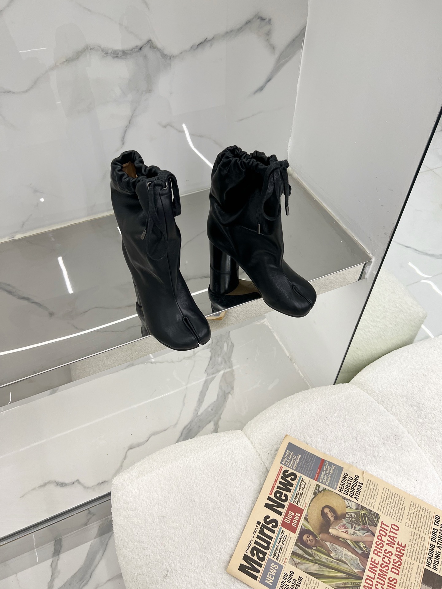 MM6 2024/ss Tabi Toes Boots: Cattle Skin, Quality, Original Design, 8cm Heel - 图片 2