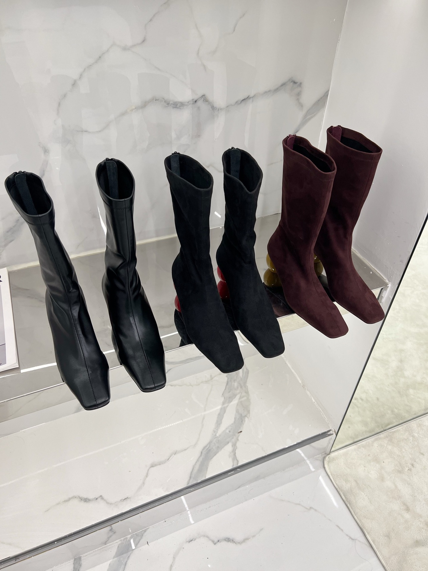 Custom Wool/Bullet Boots with Unique Sole Skins for 2025 Fashion Trends - 图片 6