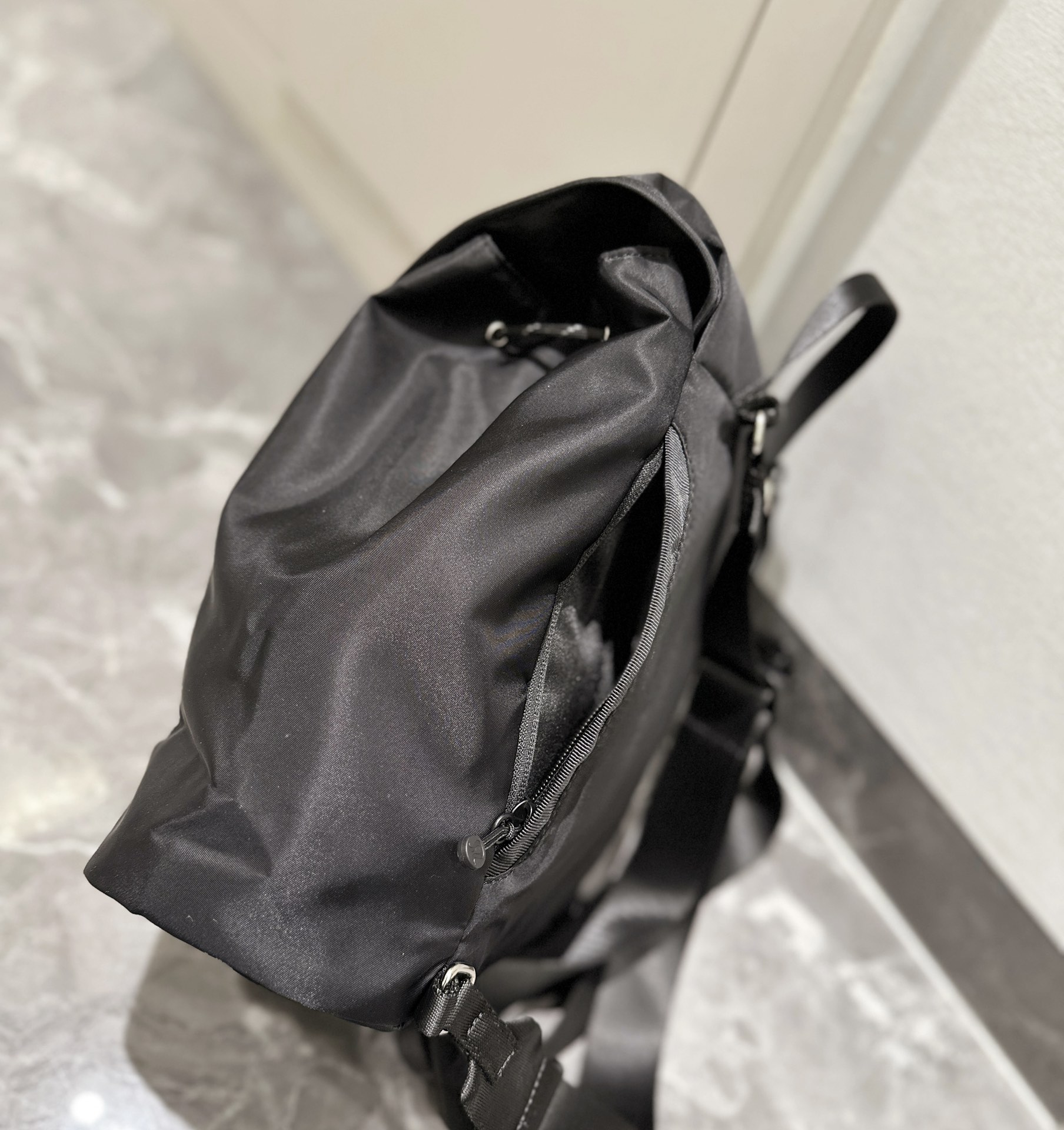 Drawstring Backpack featuring a 10L capacity, cinch-top closure - Comprehensive 5