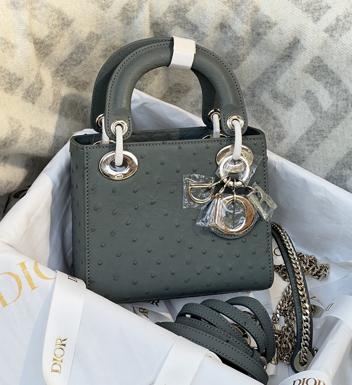 NO:700487,Ostrich three grids, storm blue/light gold buckle in stock, Hermes, hermes, Hermes,19860909鸵鸟三格,风暴蓝/浅金扣 现货,爱马仕,hermes,Hermes,,Bag