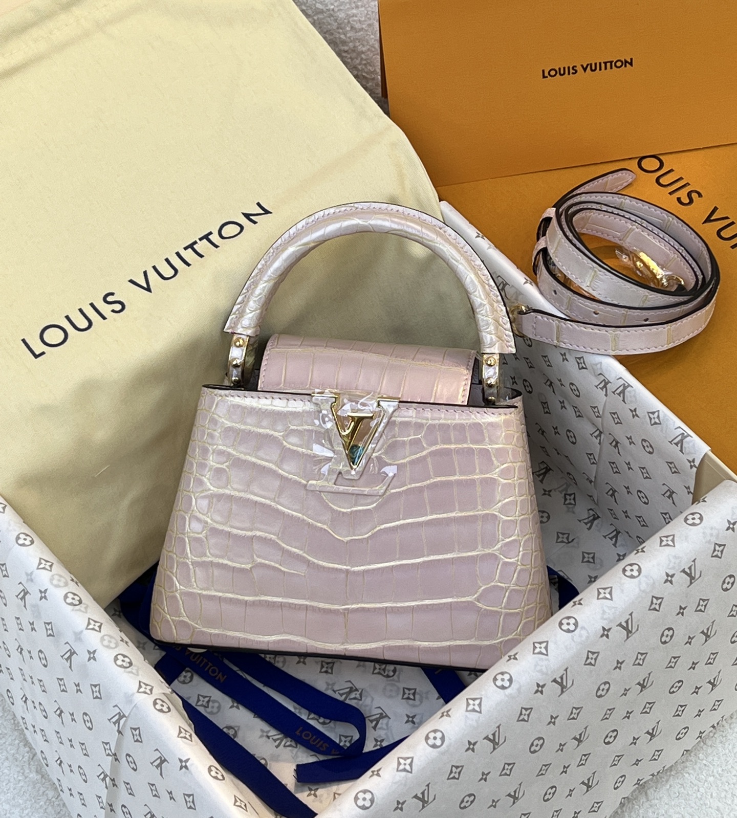 NO:763893,V21 special effect American crocodile, Fritillary powder/gold buckle, ready stock, Hermes,19860909V21 特效美洲鳄,贝母粉/金扣,现货,,Hermes,,Bag