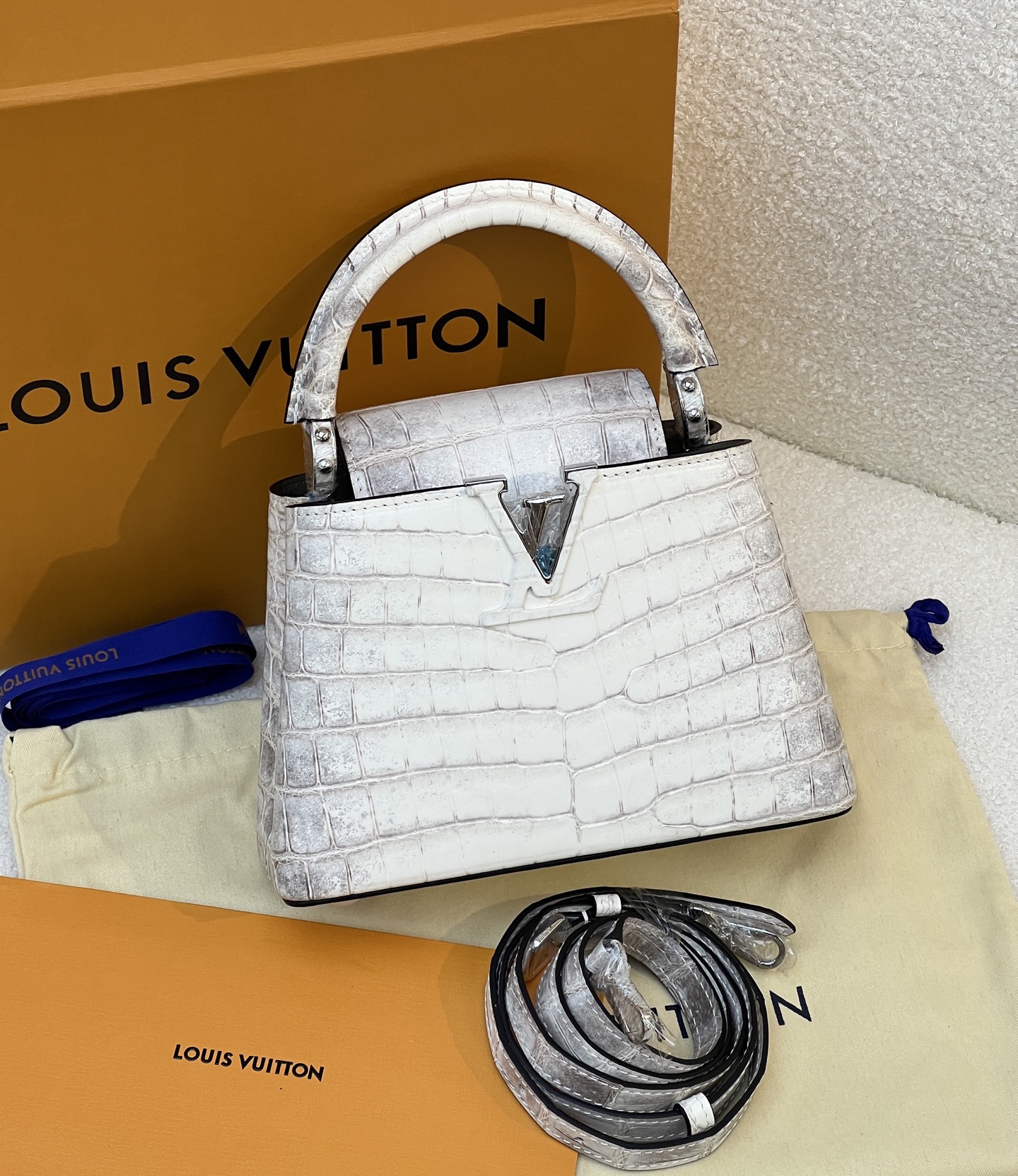 NO:763890,Crocodile skin v21,Sahara/silver buckle in stock,,crocodile skin,Hermes,19860909鳄鱼皮v21,撒哈拉/银扣 现货,,crocodile skin,Hermes,,Bag