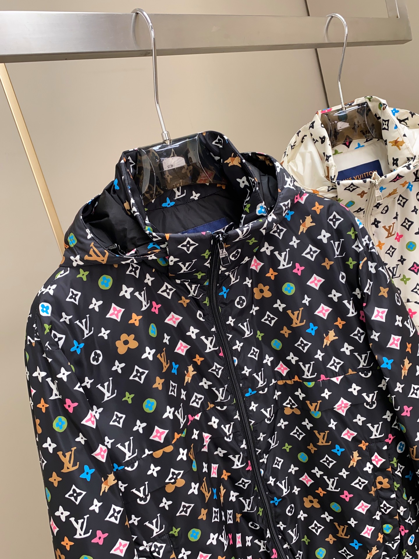 Alternative view of Louis Vuitton Jacket 07942