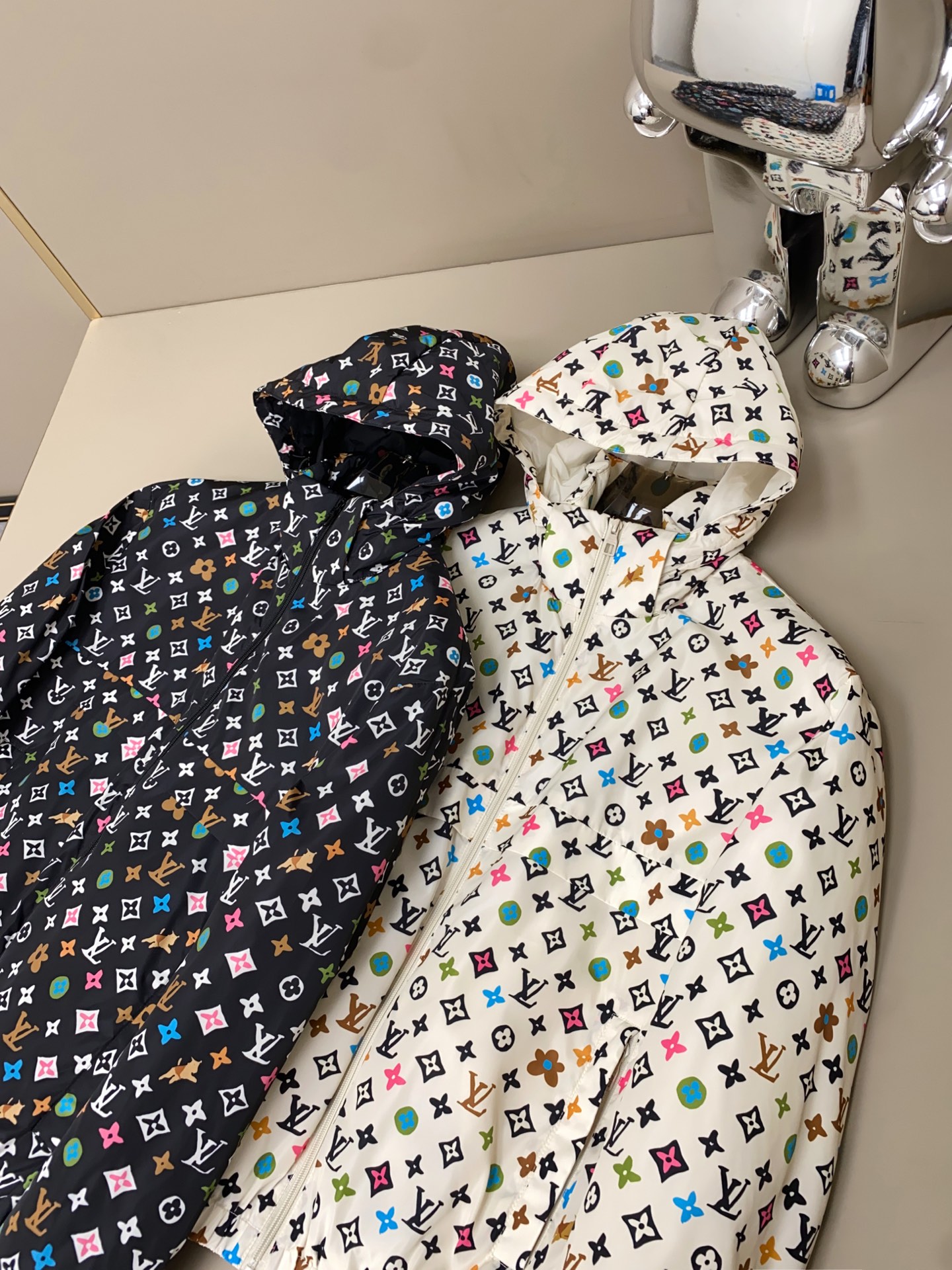 Alternative view of Louis Vuitton Jacket 07941