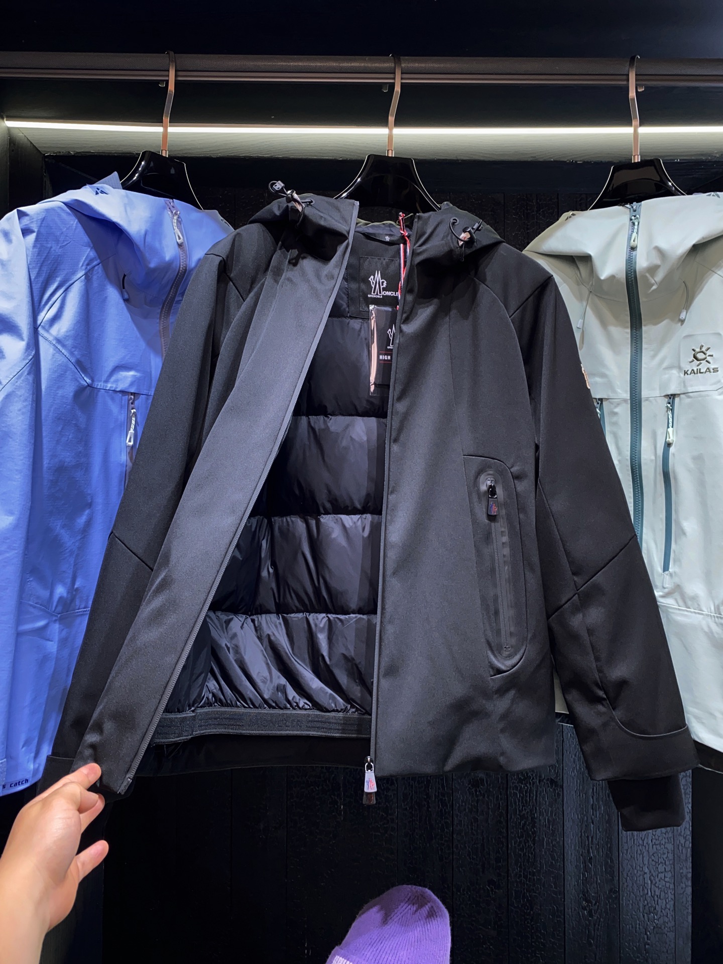 代工厂出口级别订单货品.品相完美.Mon*ler Grenble压胶滑雪羽绒服 彰显造型气质的不朽传奇.