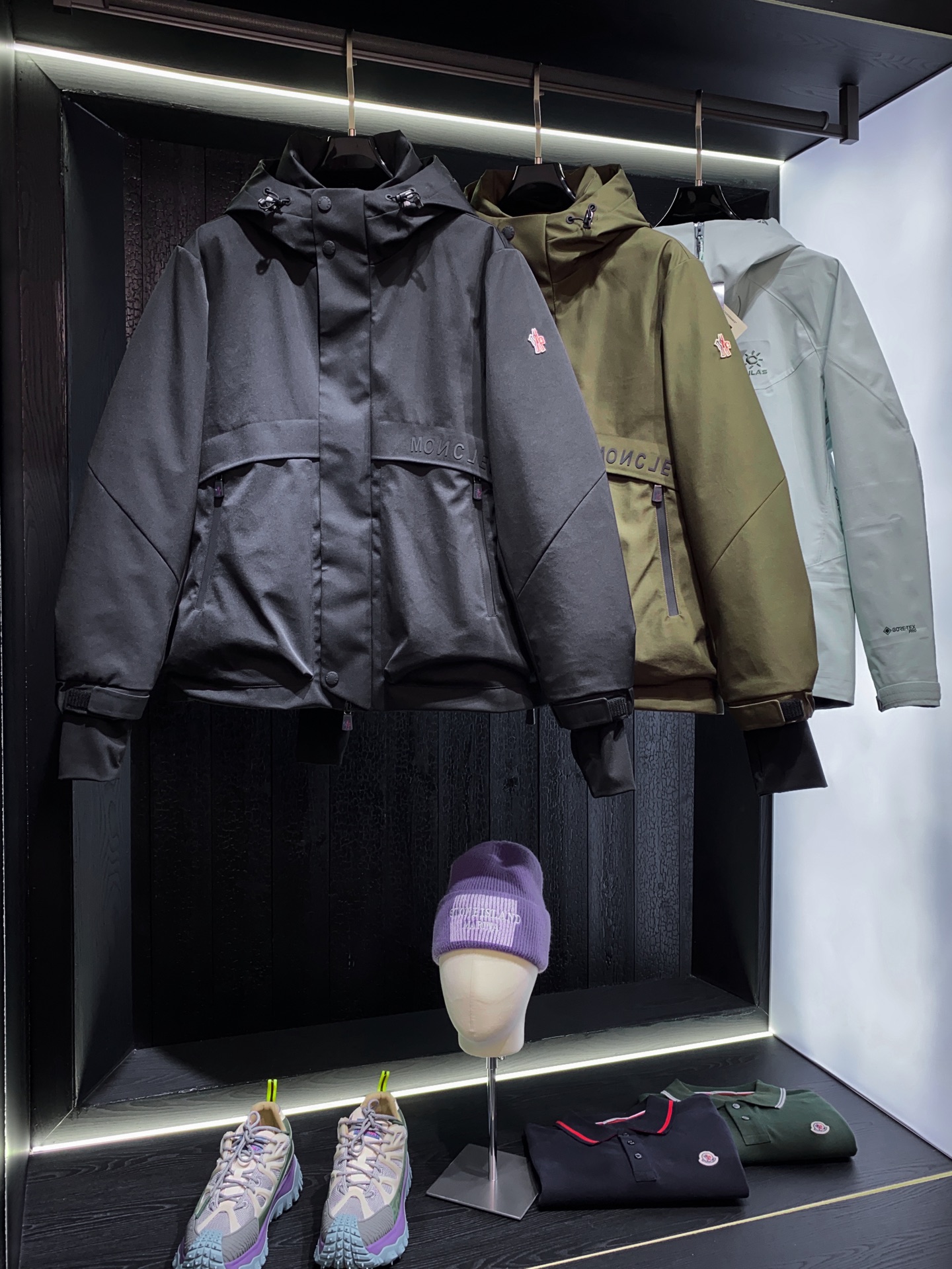 代工厂出口级别订单货品.品相完美.Mon*ler Grenble压胶滑雪羽绒服 彰显造型气质的不朽传奇.