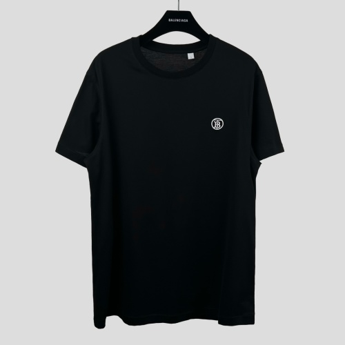 Burberry Clásica Camiseta Negra Bordada con Logo para Hombre y Mujer 1 Burberry Clásica Camiseta Negra Bordada con Logo para Hombre y Mujer