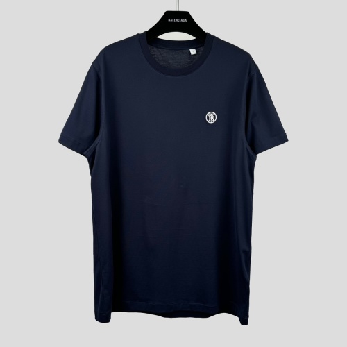 Burberry Camiseta Clásica con Logo Bordado - Azul Marino, Unisex, Tallas XS-XL 1 Burberry Camiseta Clásica con Logo Bordado - Azul Marino, Unisex, Tallas XS-XL