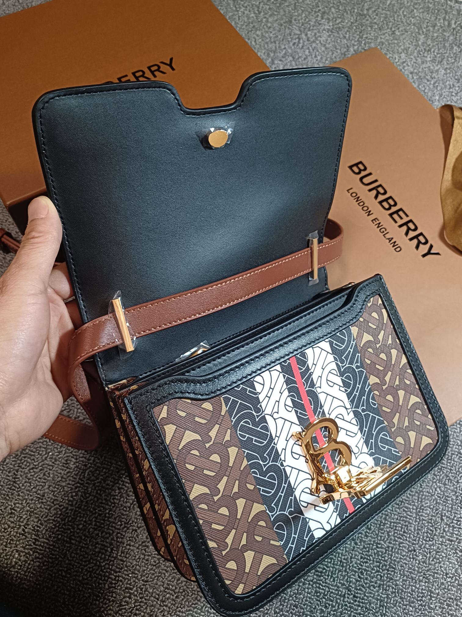 Miniatura 7