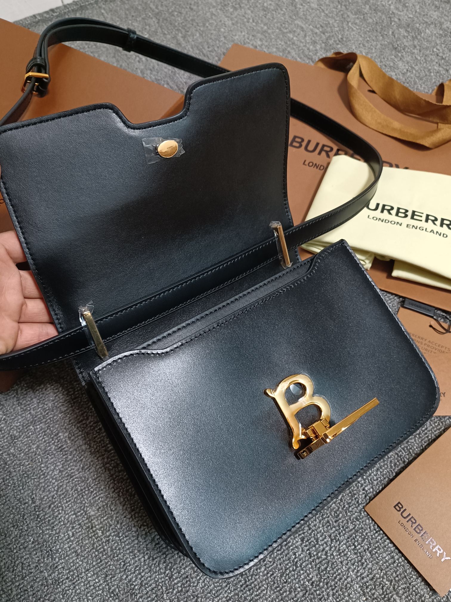 Miniatura 7