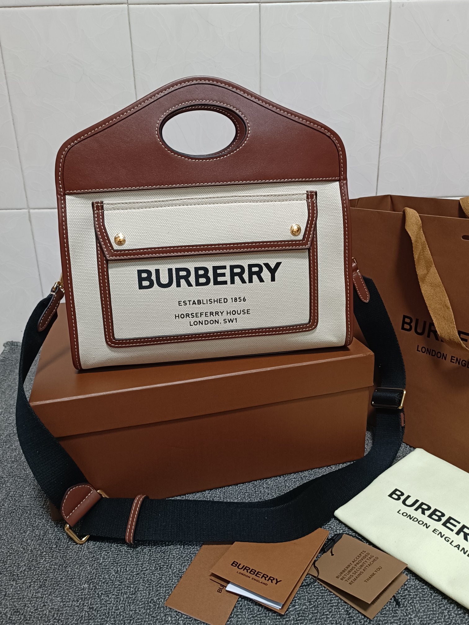 버버리 가방 Burberry 40648