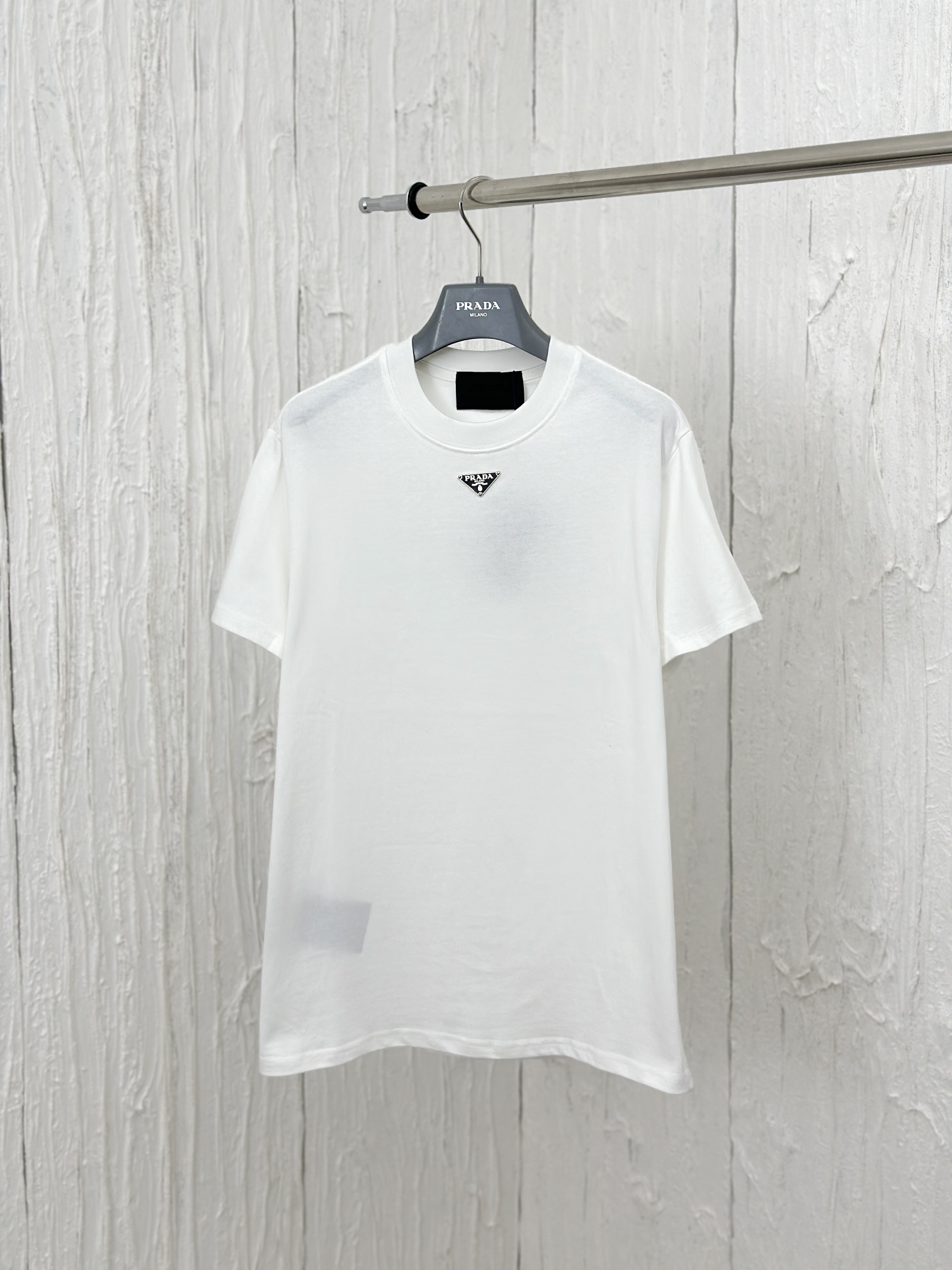 (Versión Slim) Camiseta Prad*/Prada de manga corta con logo triangular en el pecho Talla: S/M/L
