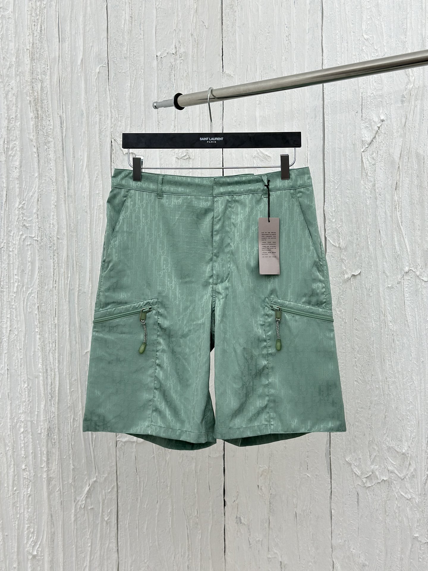 Los nuevos shorts de playa verde claro Dio*/Dior 24ss de primavera y verano son de la serie limitada de ropa de playa 2…
