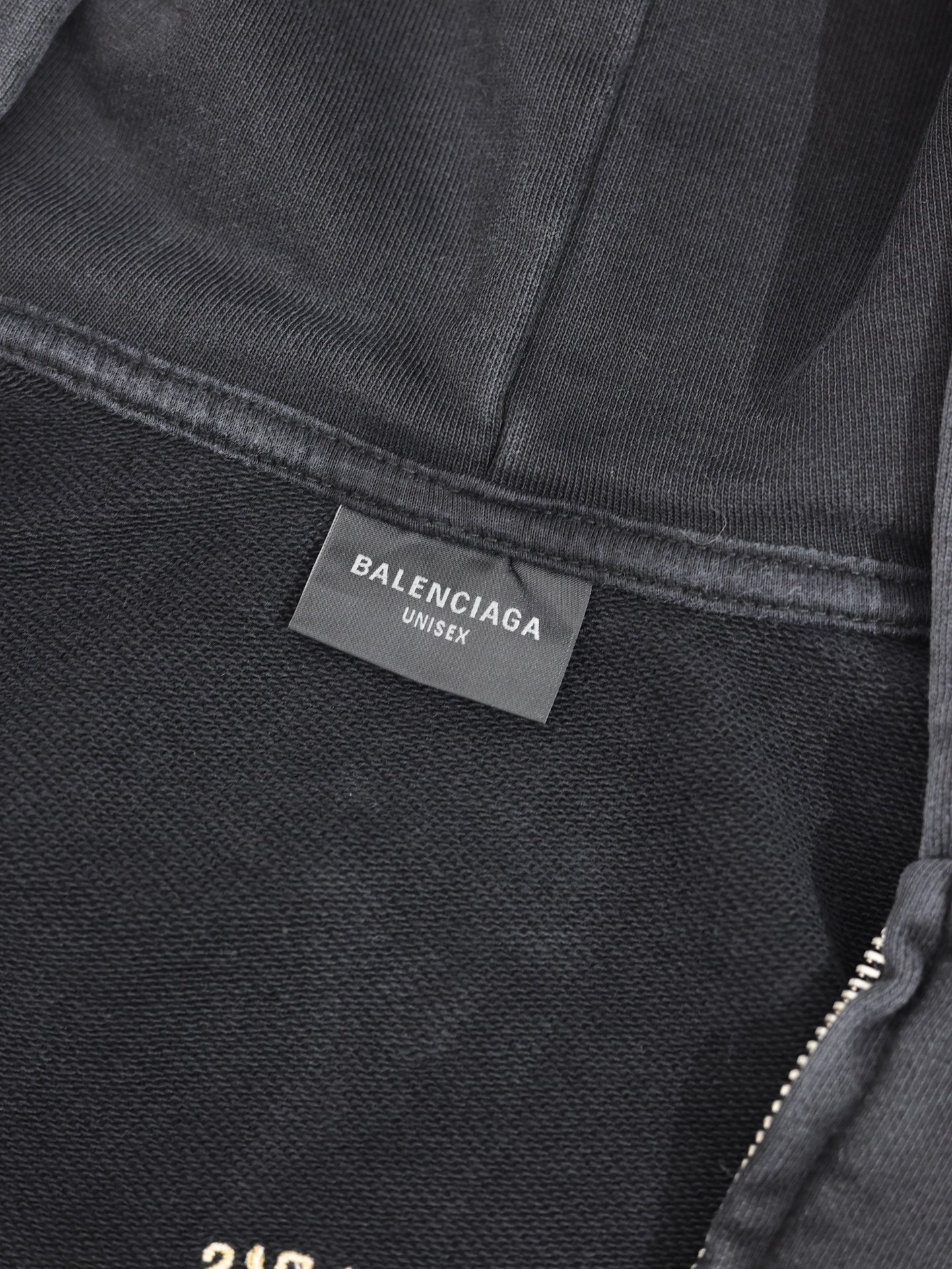 
Balenciag*/巴黎2024ss PARIS麦穗铁塔水洗黑拉链卫衣外套

Size：XS/S/M