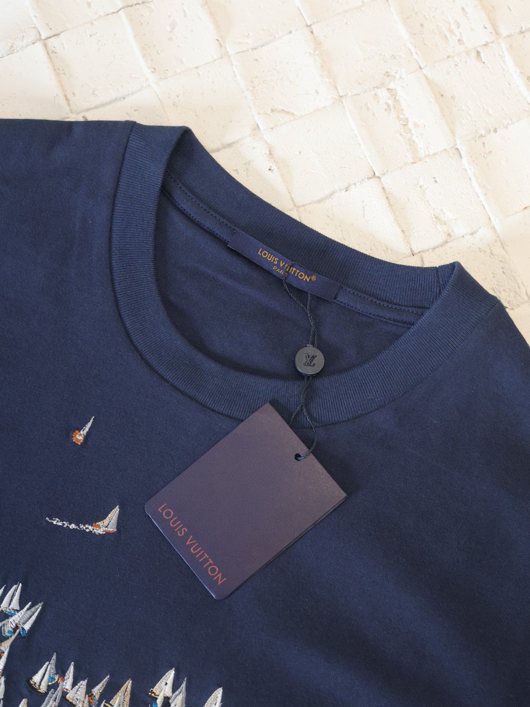 Louis Vuitton 1V/路易 25Ss 帆船标识刺绣短袖T恤