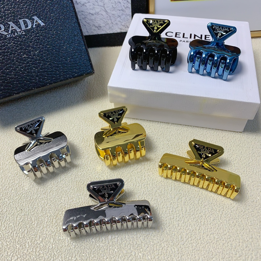 NO:278032,Prada Prada Prada clips, popular zg same metal clips, fashionable and versatile little fairy must buy, whoever brings good looks (single), hairpins, prada, prada, hairpins19860909Prada普拉达 Prada抓夹 爆款zg同款金属抓夹 时尚百搭小仙女必入款 谁带谁好看（单个）,发夹,prada,prada,hairpins,accessory
