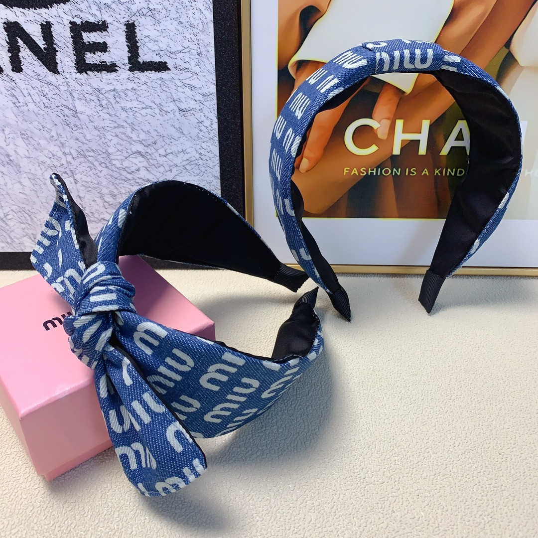 NO:276305,Miumiu Miumiu hairband New denim printed logo bow hairband Fashionable temperament versatile little fairy must-have item Treasure style Closed eyes recommended (single hairpin, hairpin, miumiu, hairpins19860909miumiu缪缪 miumiu发箍 新款牛仔布印花logo蝴蝶结发箍 时尚气质百搭小仙女必入单品 宝藏款 闭眼入推荐款（单个发夹,发夹,miumiu,hairpins,accessory