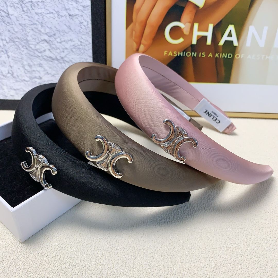 NO:276829,celine celine hairband Arc de Triomphe new logo light luxury style hairband daily exquisite items versatile temperament must-have items for fairy full of celebrity style ~ treasure style recommended style closed eyes (single) hair accessories, hairpins, celine, celine, hairpins19860909celine赛琳 celine发箍 凯旋门新款logo轻奢风发箍 日常精致小单品 气质百搭小仙女必入单品 名媛风十足～宝藏款 闭眼入推荐款（单个）发饰,发夹,celine,celine,hairpins,accessory