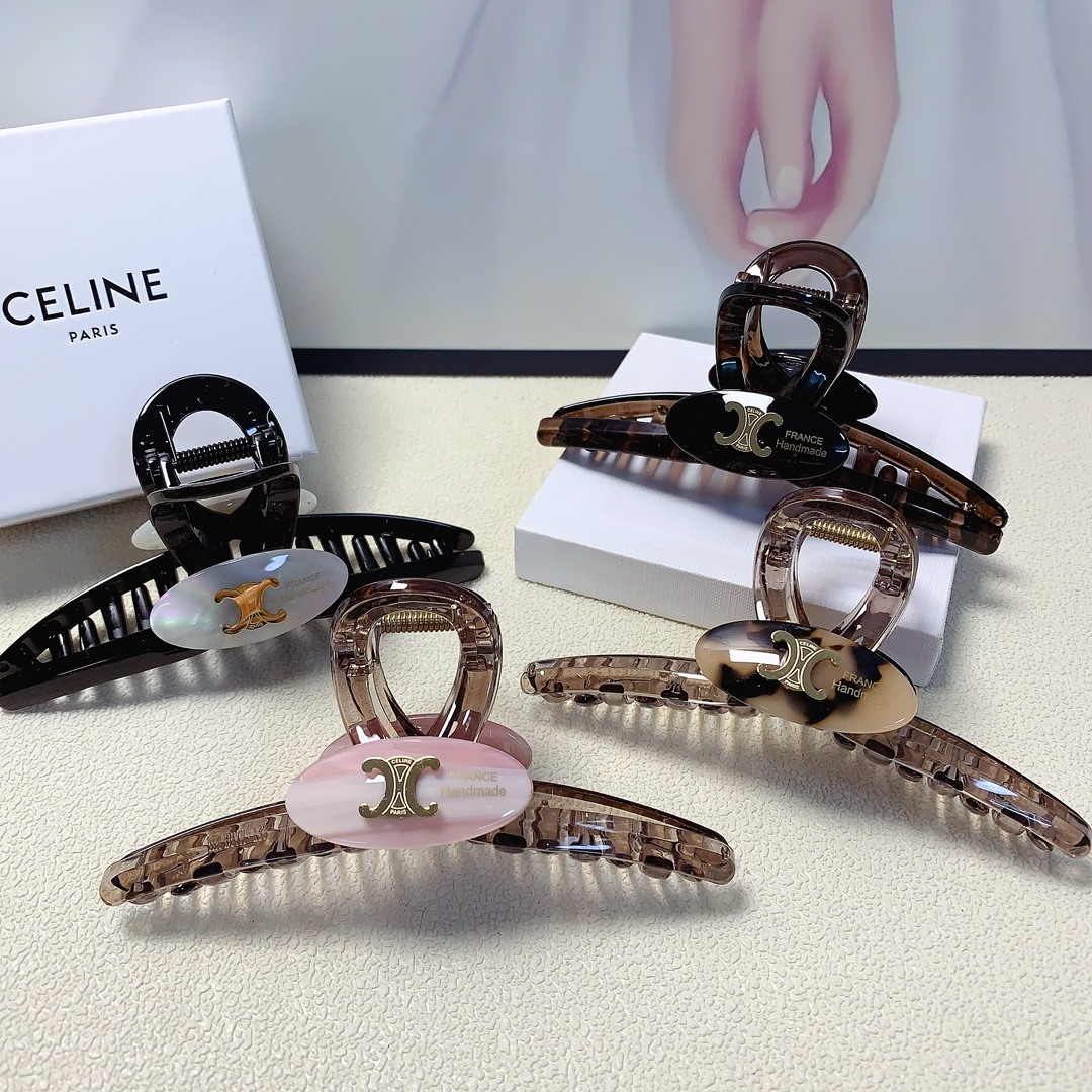 NO:277565,celine celine clip Arc de Triomphe acrylic titanium steel logo clip temperament versatile daily exquisite small items must-in-place for the little fairy Treasure model closed eyes recommended (single with hairband box) hairpins, hairpins, celine, celine, hairpins19860909celine赛琳 celine抓夹 凯旋门亚克力钛钢logo抓夹气质百搭日常精致小单品小仙女必入单品 宝藏款 闭眼入推荐款（单个配发箍盒）发夹,发夹,celine,celine,hairpins,accessory