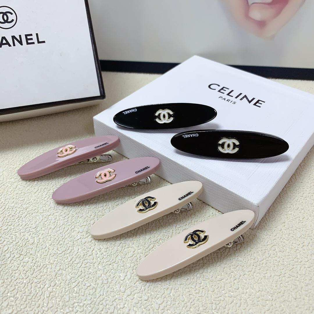 NO:277782,Chanel Xiaoxiang Chanel Pressing Clip New Acrylic Drop Oil Logo Pressing Clip Edge Clip Bangle Clip Daily Delicate Small Products Temperament Versatile Little Fairy Must-in-One Treasure Style Recommended Models Closed Eyes (Pair) Hairpins, Hairpins19860909chanel小香 chanel压夹 新款亚克力滴油logo压夹边夹刘海夹日常精致小单品 气质百搭小仙女必入单品 宝藏款 闭眼入推荐款（一对）发夹,发夹,chanel,hairpins,accessory