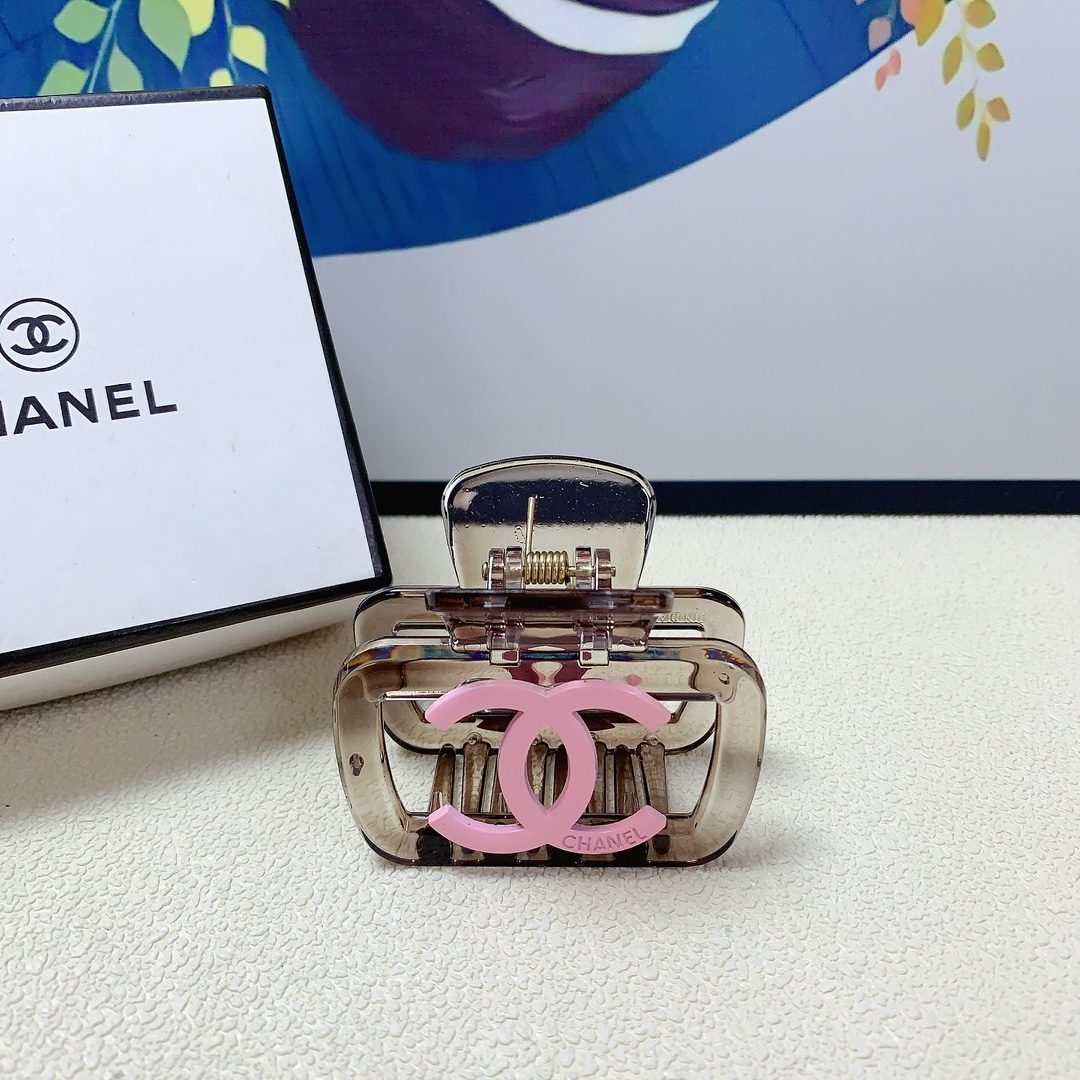NO:278036,Chanel Xiaoxiang Chanel clip acrylic logo clip acrylic logo clip temperament versatile daily exquisite small items must-have items for little fairies Treasure model closed eyes recommended (single), hairpins, chanel, hairpins19860909chanel小香 chanel抓夹 亚克力logo抓夹气质百搭日常精致小单品小仙女必入单品 宝藏款 闭眼入推荐款（单个）,发夹,chanel,hairpins,accessory