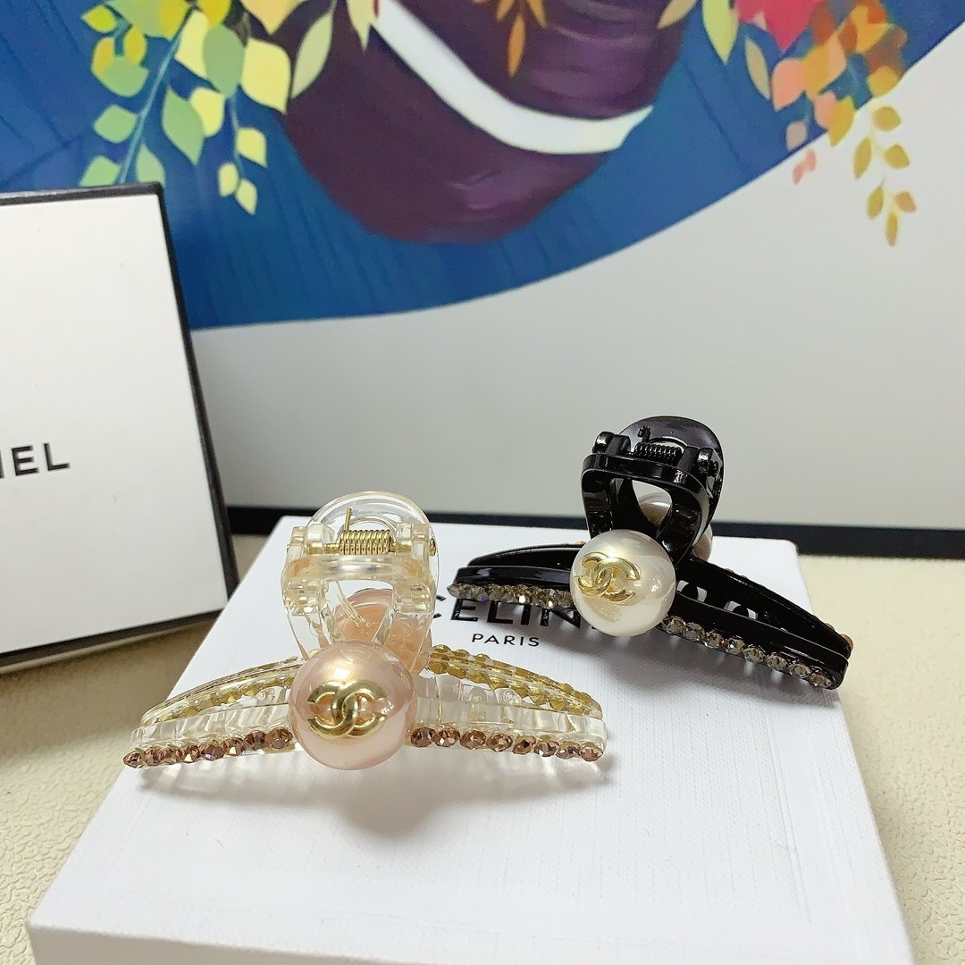 NO:278045,Chanel Xiaoxiang Chanel clip pearl logo clip temperament versatile daily exquisite small items must-in-one items for fairies Treasure style closed eyes recommended (single), hairpins, chanel, hairpins19860909chanel小香 chanel抓夹 珍珠logo抓夹气质百搭日常精致小单品小仙女必入单品 宝藏款 闭眼入推荐款（单个）,发夹,chanel,hairpins,accessory