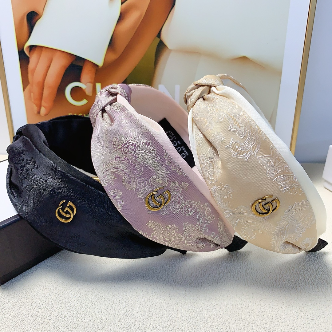 NO:278582,Gucci Gucci hairband jacquard logo light luxury style hairband temperament versatile little fairy must-apply single product full of celebrity style ~ treasure style recommended style closed eyes (single hair accessories, hairpins, gucci, gucci, gucci, hairpins19860909Gucci古驰 Gucci发箍 提花logo轻奢风发箍气质百搭小仙女必入单品名媛风十足～宝藏款 闭眼入推荐款（单个发饰,发夹,gucci,gucci,hairpins,accessory