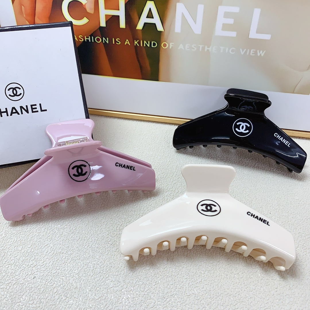 NO:278583,Chanel Xiaoxiang Chanel hairpins, acrylic logo clips, versatile temperament, daily exquisite items, must-have items for fairies, treasure style, recommended style for closed eyes (single hairband box) hair accessories, hairpins, chanel, hairpins19860909chanel小香 chanel发夹 亚克力logo抓夹 气质百搭 日常精致小单品 小仙女必入单品 宝藏款 闭眼入推荐款（单个配发箍盒）发饰,发夹,chanel,hairpins,accessory