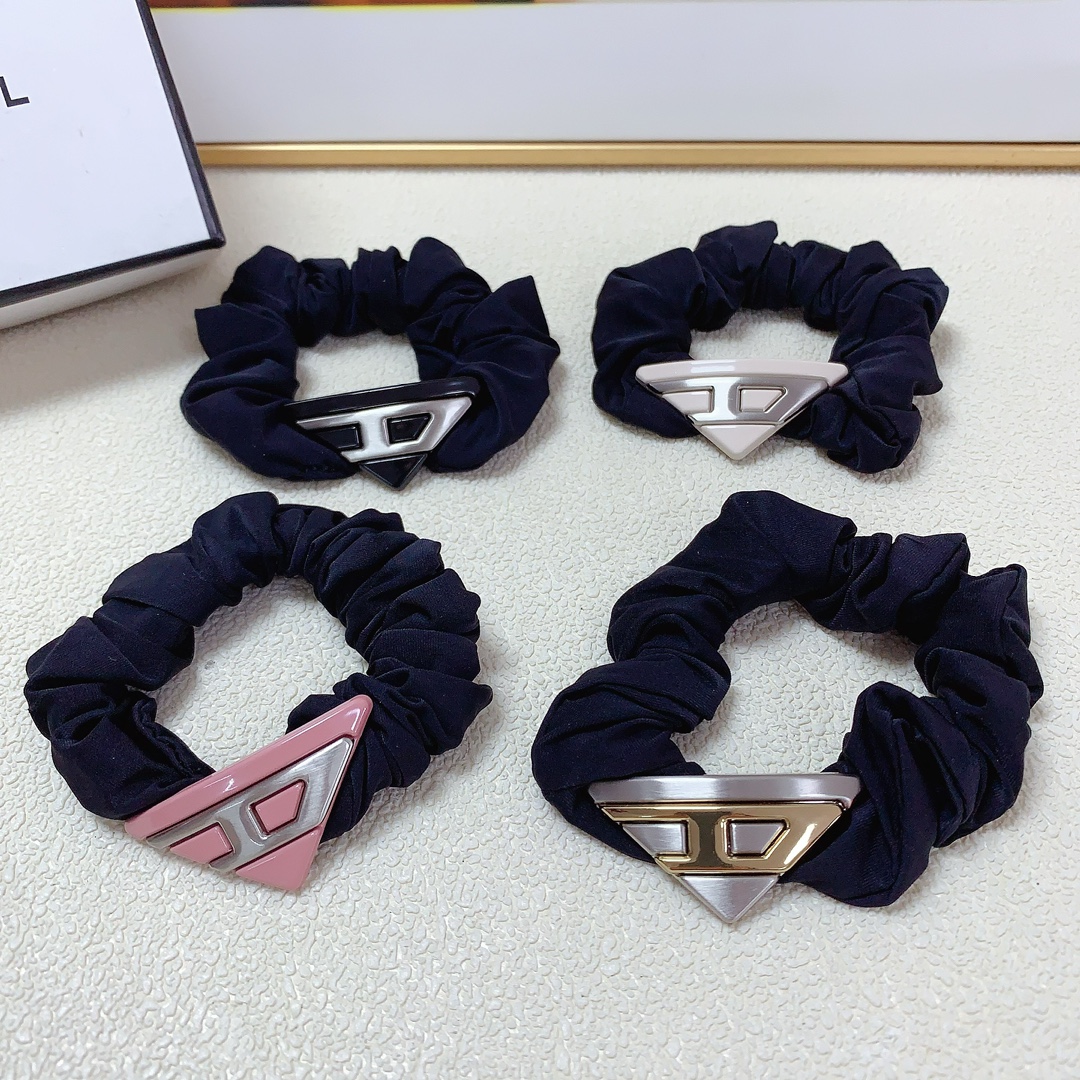 NO:278575,Trendy brand DiSai rubber band DiSai logo rubber band hair ring ~ Temperament versatile little fairy must-have item Treasure style Close eyes recommended (single) hair accessories, hairpins, hairpins19860909潮牌迪赛皮筋 迪赛logo皮筋发圈 ～气质百搭小仙女必入单品 宝藏款 闭眼入推荐款（单个）发饰,发夹,hairpins,accessory
