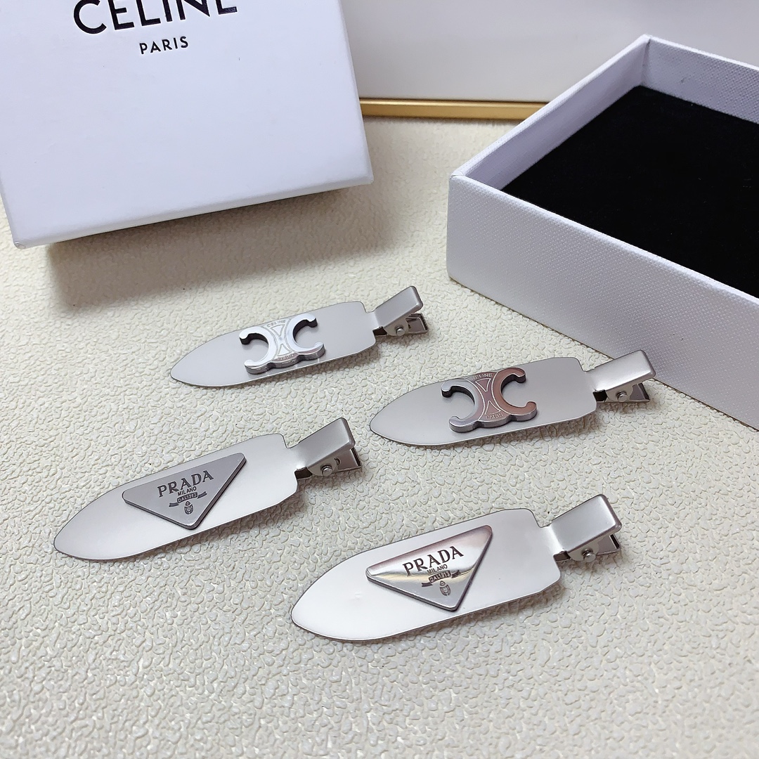 NO:278585,Prada celine celine press clip titanium steel logo spade clip edge clip bang clip daily exquisite small items, temperament versatile little fairy must-have items Treasure model Close eyes recommended (one pair) hair accessories, hair clips, celine, celine, prada, prada, hairpins19860909Prada普拉达 celine赛琳压夹 钛钢logo铲子夹压夹边夹刘海夹日常精致小单品 气质百搭小仙女必入单品 宝藏款 闭眼入推荐款（一对）发饰,发夹,celine,celine,prada,prada,hairpins,accessory