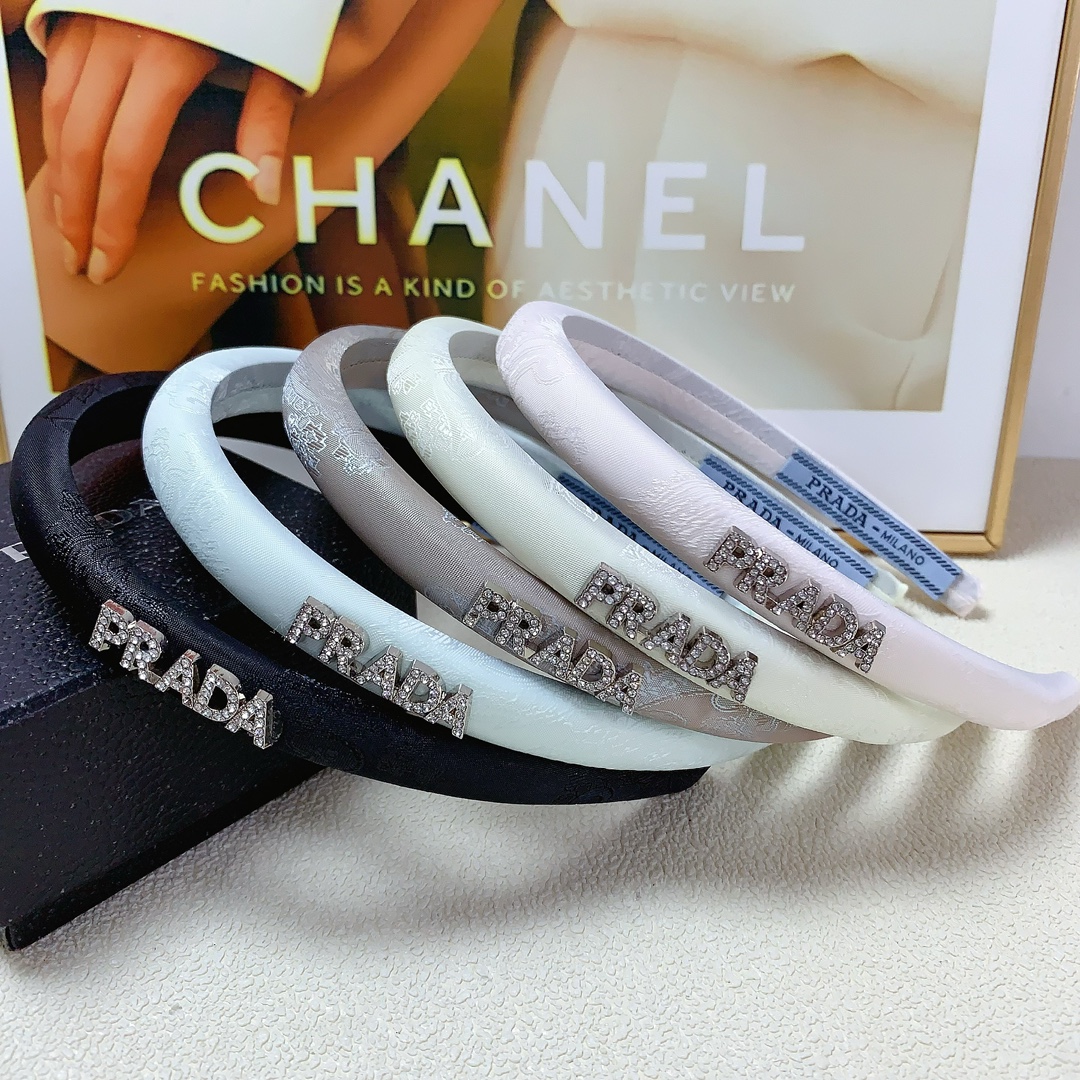 NO:279063,Prada Prada hairband Narrow version jacquard logo hairband Temperament versatile little fairy must-have item Treasure model Closed eyes recommended (single hair accessories, hairpins, prada, prada, hairpins19860909Prada普拉达 Prada发箍 窄版提花logo发箍 气质百搭小仙女必入单品 宝藏款 闭眼入推荐款（单个发饰,发夹,prada,prada,hairpins,accessory