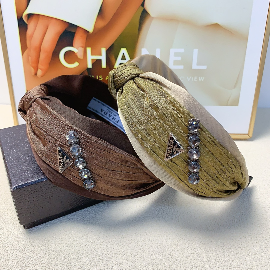 NO:279242,Prada Prada hairband New logo hairband Temperament versatile little fairy must-have item Treasure model Closed eyes recommended (single hair accessories, hairpins, prada, prada, hairpins19860909Prada普拉达 Prada发箍 新款logo发箍 气质百搭小仙女必入单品 宝藏款 闭眼入推荐款（单个发饰,发夹,prada,prada,hairpins,accessory