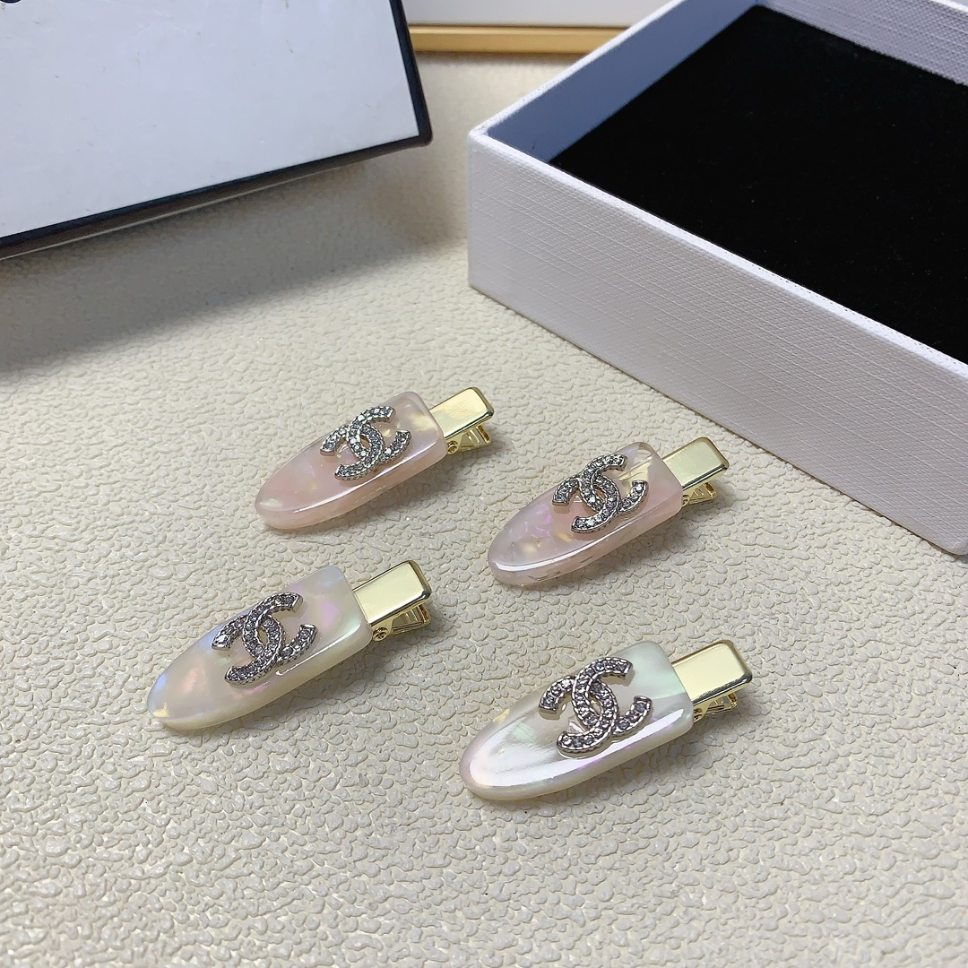 NO:279268,Chanel Xiaoxiang Chanel Pressing Clip Acrylic Logo Pressing Clip Edge Clip Bangs Clip Daily exquisite small items, Temperament versatile little fairy must-have items, Treasure style, Eye-closed recommended style (a pair of hair accessories, hairpins, chanel, hairpins19860909chanel小香 chanel压夹 亚克力logo压夹边夹刘海夹日常精致小单品 气质百搭小仙女必入单品 宝藏款 闭眼入推荐款（一对发饰,发夹,chanel,hairpins,accessory