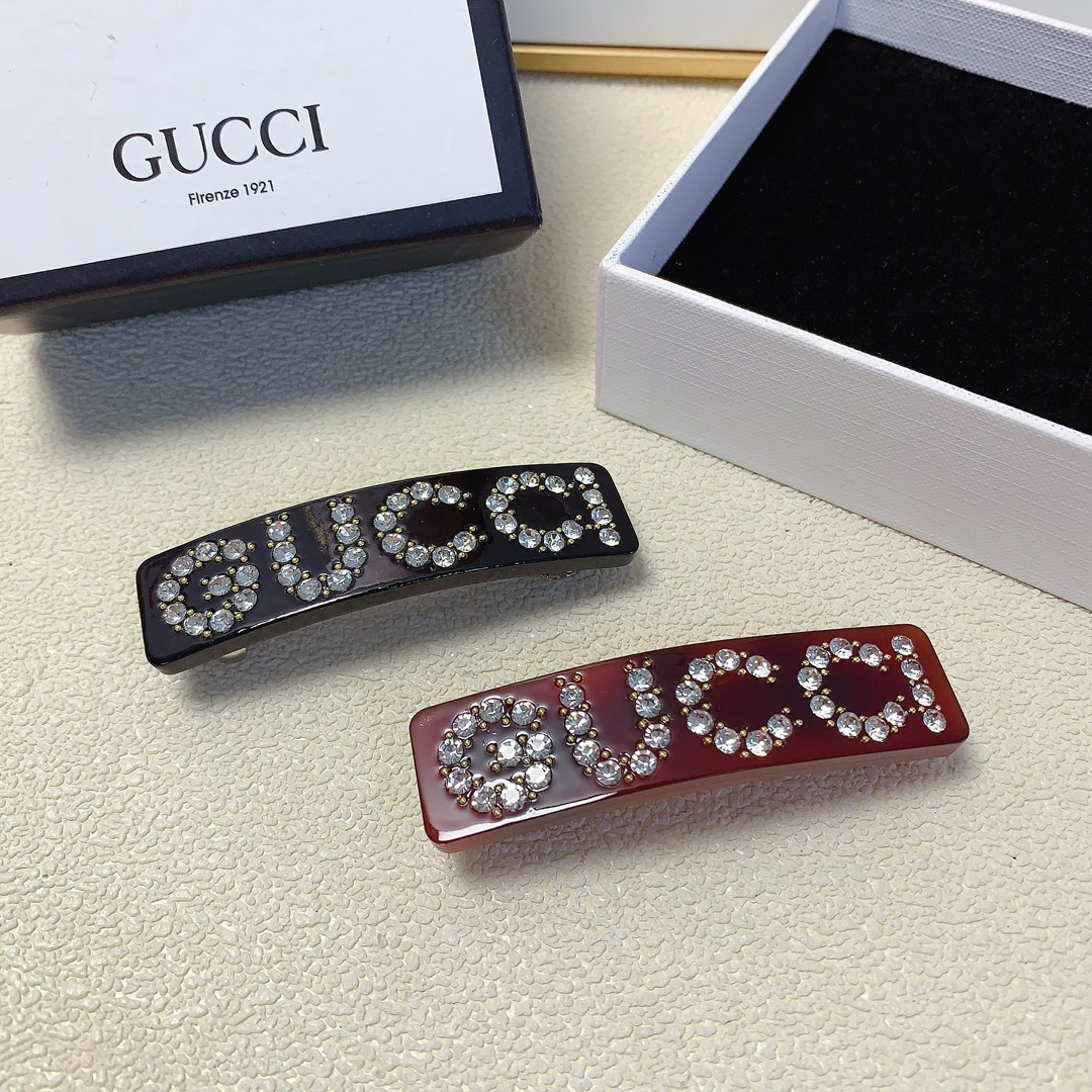 NO:279286,Gucci Gucci Hairpins Acrylic diamond-set logo spring clip bang clip daily exquisite small items, temperament versatile little fairy must-have items Treasure style Closed eyes recommended (single) hair accessories, hairpins, gucci, gucci, hairpins19860909Gucci古驰 Gucci发夹 亚克力镶钻logo弹簧夹边夹刘海夹日常精致小单品 气质百搭小仙女必入单品 宝藏款 闭眼入推荐款（单个）发饰,发夹,gucci,gucci,hairpins,accessory