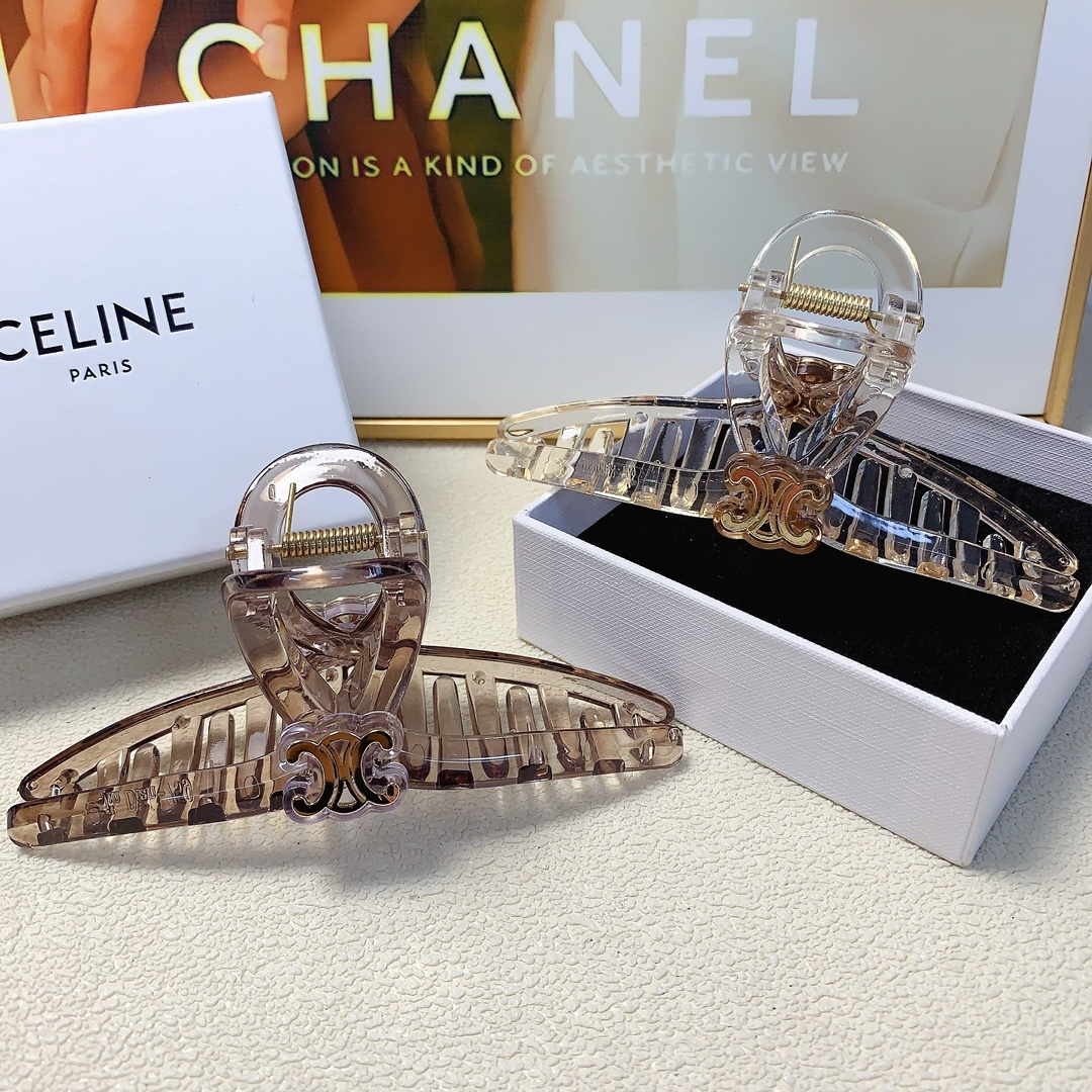 NO:279618,celine celine clip Arc de Triomphe titanium steel logo clip, versatile temperament, daily exquisite items, must-in-one items for fairies, treasure style, recommended style for closed eyes (single with hairband box) hair accessories, hairpins, celine, celine, hairpins19860909celine赛琳 celine抓夹 凯旋门钛钢logo抓夹 气质百搭 日常精致小单品 小仙女必入单品 宝藏款 闭眼入推荐款（单个配发箍盒）发饰,发夹,celine,celine,hairpins,accessory