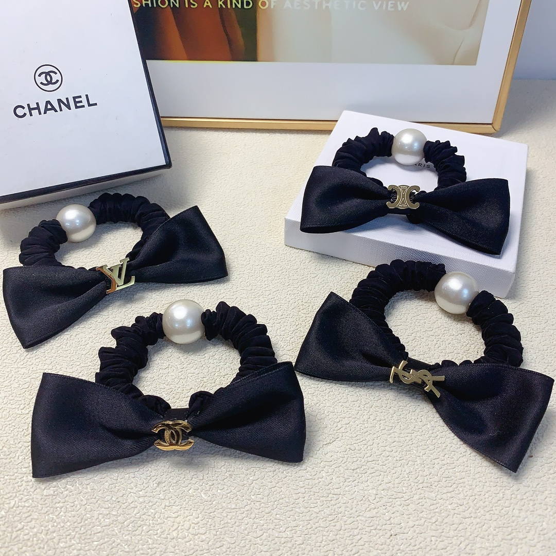 NO:280243,Chanel Xiaoxiang celine YSL Saint Laurent LV Louis Vuitton bow titanium steel logo pearl rubber band hair ring daily exquisite items Temperament versatile little fairy must-have items Treasure style Closed eyes recommended (single) hair accessories, hairpins, celine, celine, chanel, louis vuitton, louis vuitton, saint laurent, saint laurent, hairpins19860909Chanel小香 celine赛琳 YSL圣罗兰 LV路易威登 蝴蝶结钛钢logo珍珠皮筋发圈 日常精致小单品 气质百搭小仙女必入单品 宝藏款 闭眼入推荐款（单个）发饰,发夹,celine,celine,chanel,louis vuitton,louis vuitton,saint laurent,saint laurent,hairpins,accessory