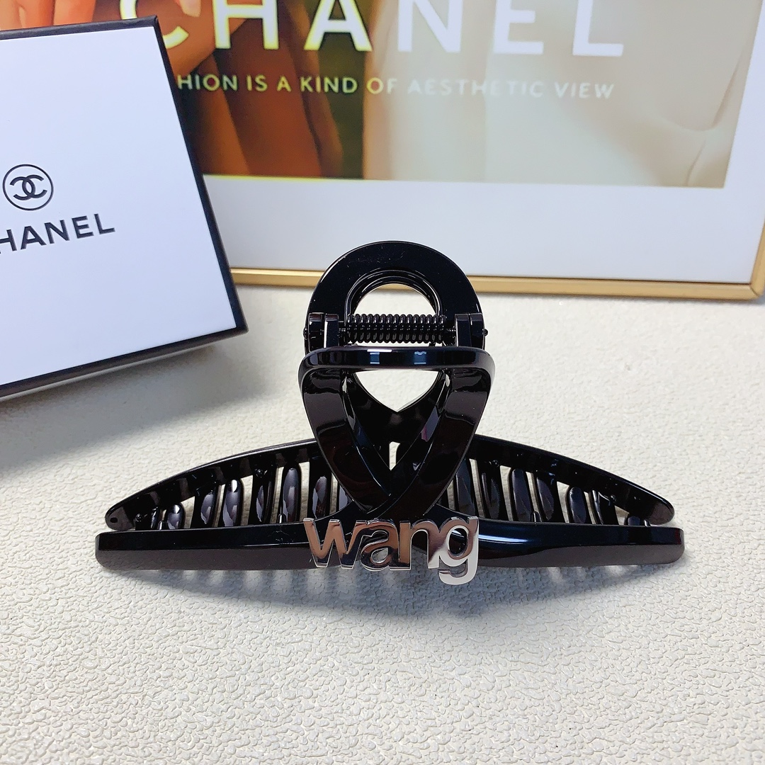 NO:281185,wang Alexander Wang Hairpins, titanium steel logo large grab clips, versatile temperament, daily exquisite items, must-have items for fairies, treasure style, recommended style for closed eyes (single with hairband box) hair accessories, hairpins, alexander wang, hairpins19860909wang亚历山大王 wang发夹 钛钢logo大号抓夹 气质百搭 日常精致小单品 小仙女必入单品 宝藏款 闭眼入推荐款（单个配发箍盒）发饰,发夹,alexander wang,hairpins,accessory