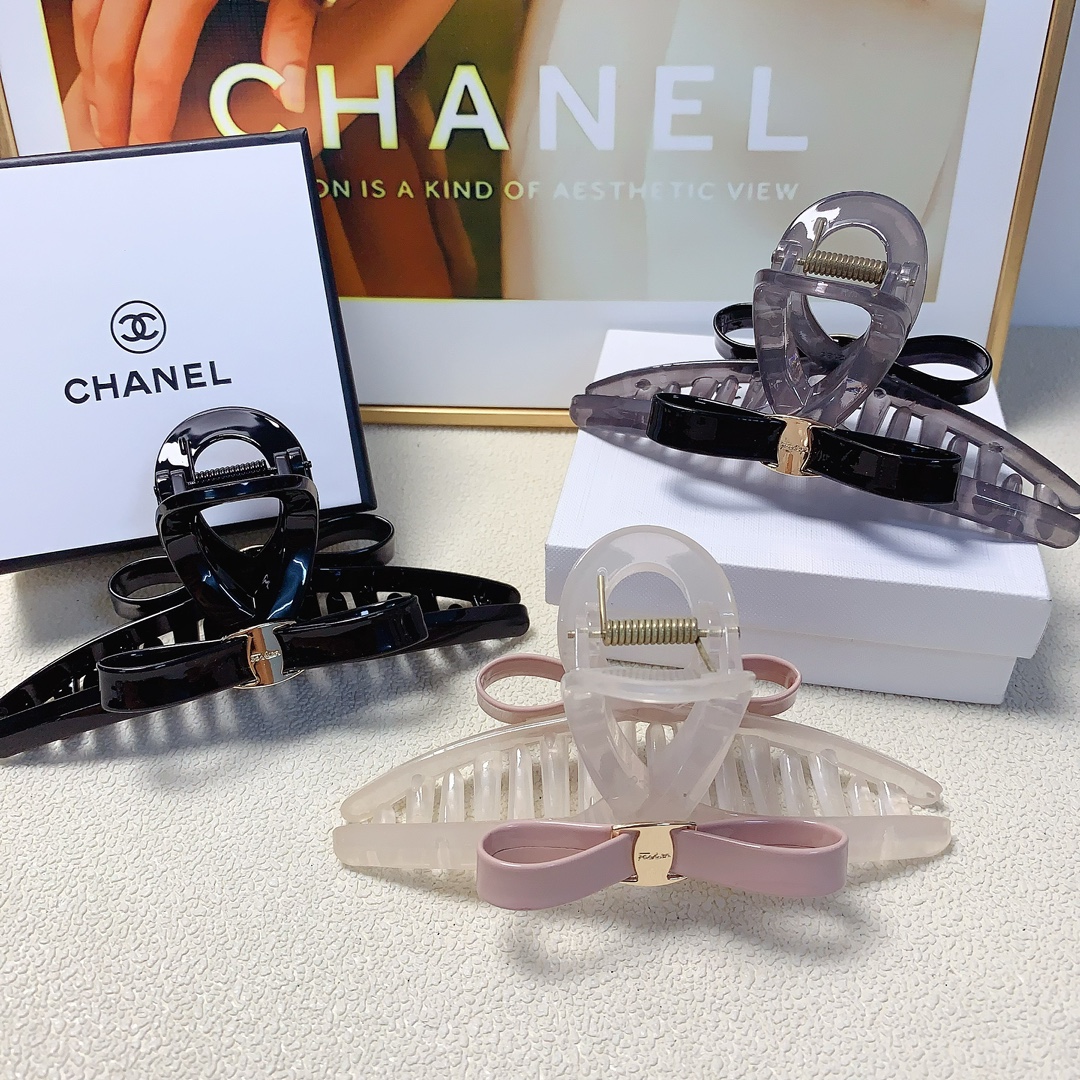 NO:281523,Ferragamo grab clip, acetate bow logo clip, versatile temperament, daily exquisite items, must-have items for fairies, treasure style, recommended style for closed eyes (single with hairband box) hair accessories, hairpins, ferragamo, hairpins19860909菲拉格慕抓夹 醋酸蝴蝶结logo抓夹 气质百搭 日常精致小单品 小仙女必入单品 宝藏款 闭眼入推荐款（单个配发箍盒）发饰,发夹,ferragamo,hairpins,accessory