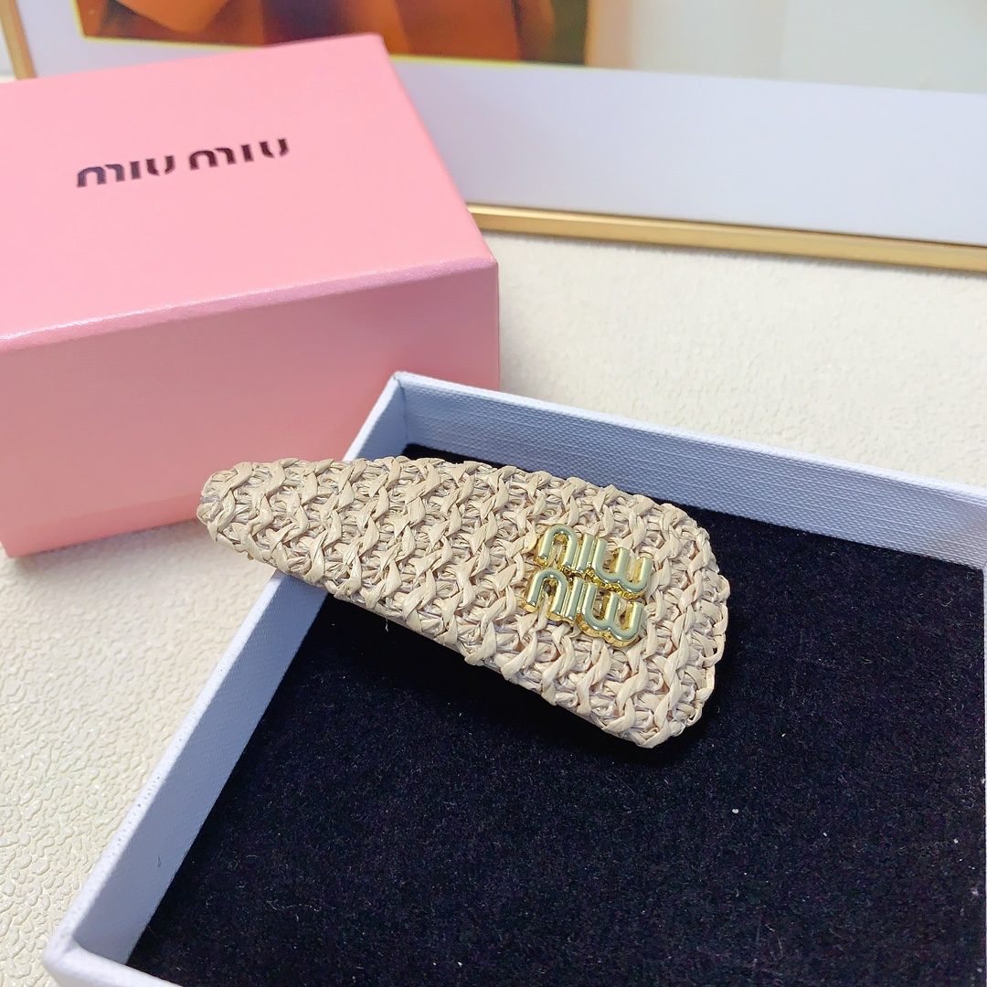 MiuMiu缪缪miumiu发夹拉菲草弹簧夹边夹气质百搭小仙女必入单品宝藏款闭眼入推荐款单