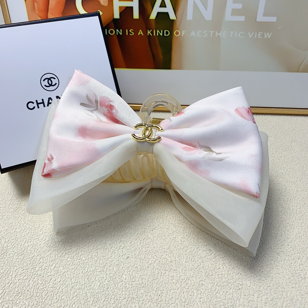 chanel小香chanel抓夹欧根纱蝴蝶结logo抓夹气质百搭日常精致小单品小仙女必入单品宝藏款闭眼入