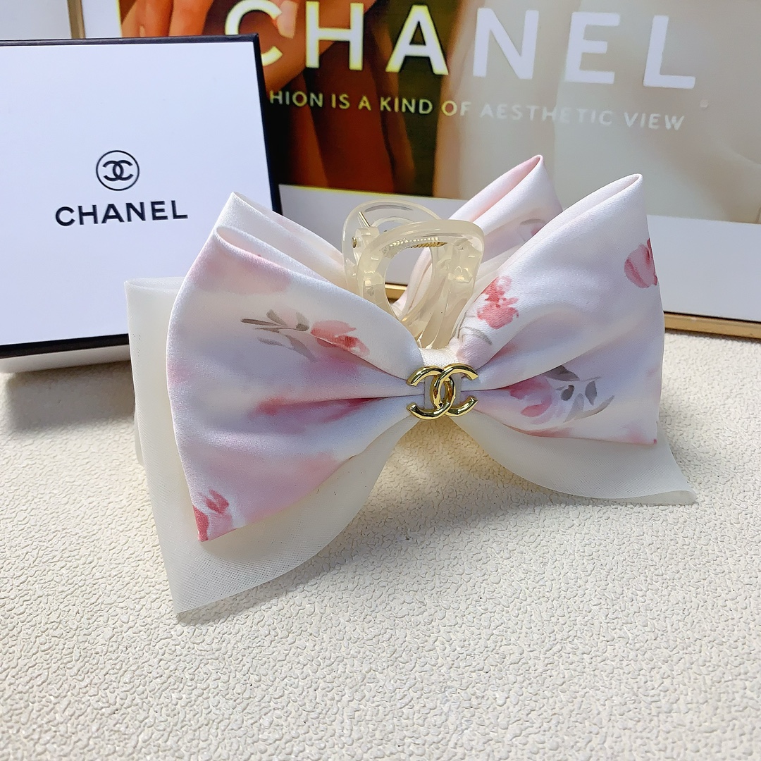 chanel小香chanel抓夹欧根纱蝴蝶结logo抓夹气质百搭日常精致小单品小仙女必入单品宝藏款闭眼入