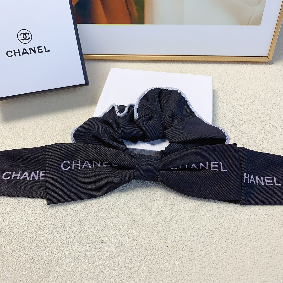 Chanel Accesorios capilares Coleteros