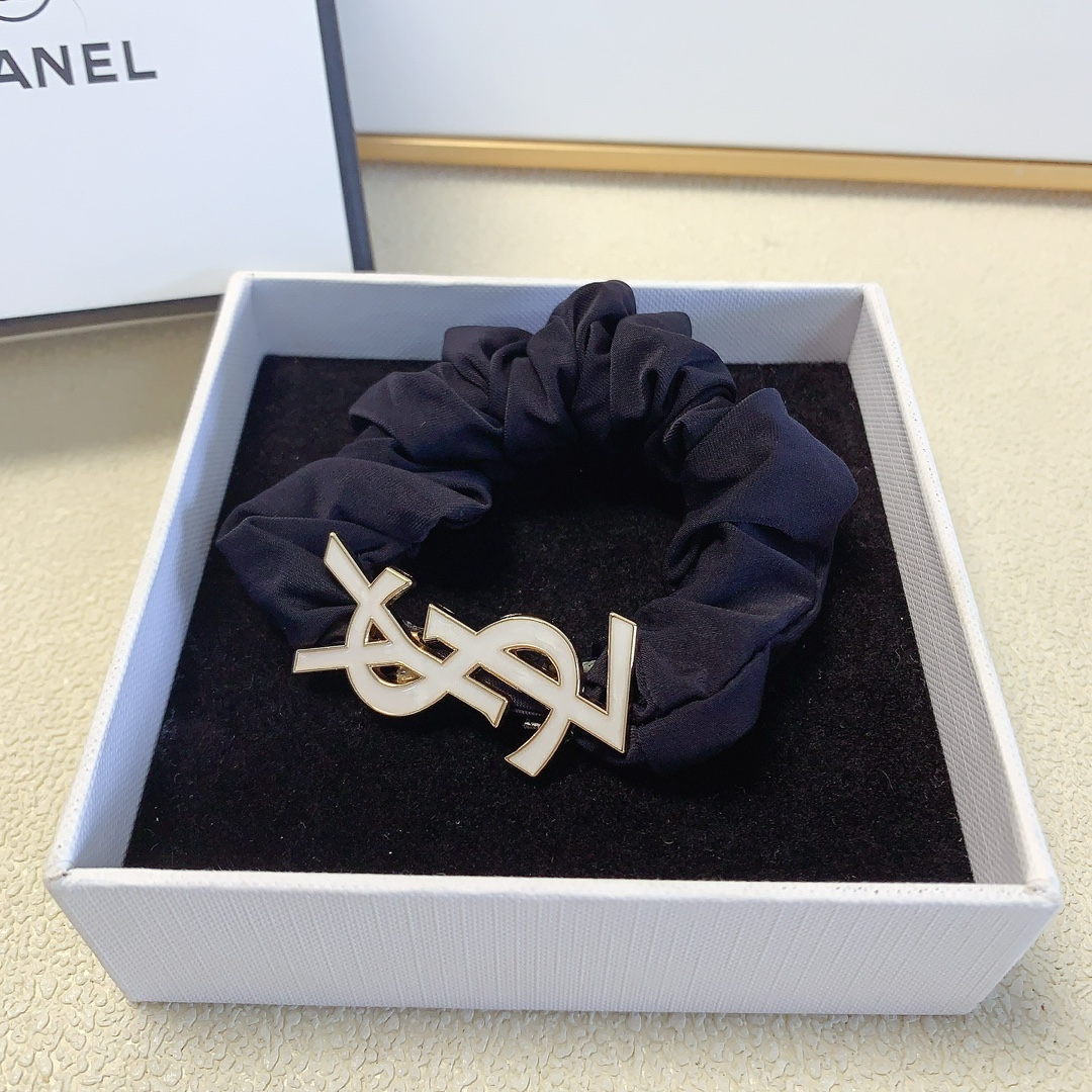 YSL St. Roland: New Logo Cortex with Chic Fairies in Singles. - 图片 6