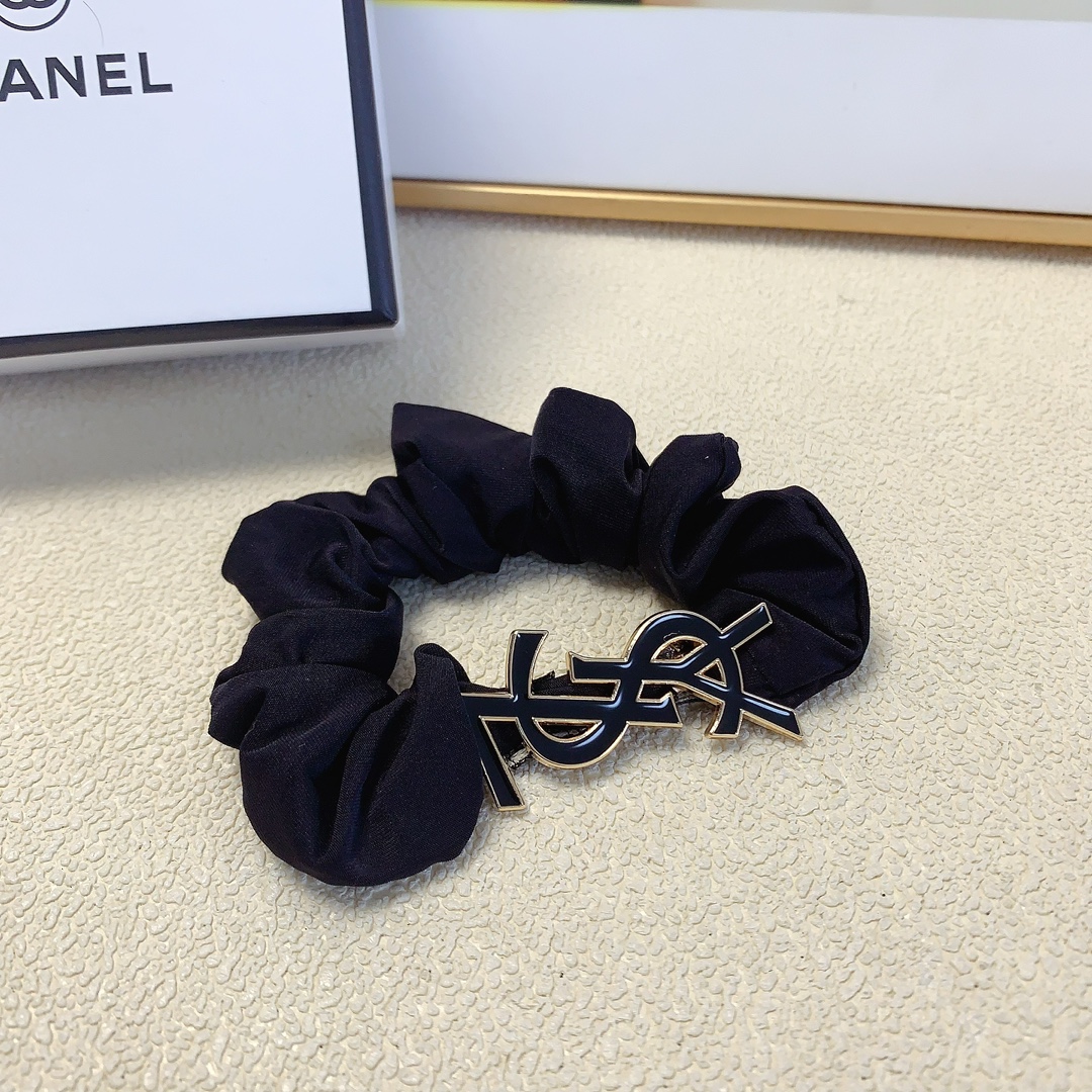 YSL St. Roland: New Logo Cortex with Chic Fairies in Singles. - 图片 2