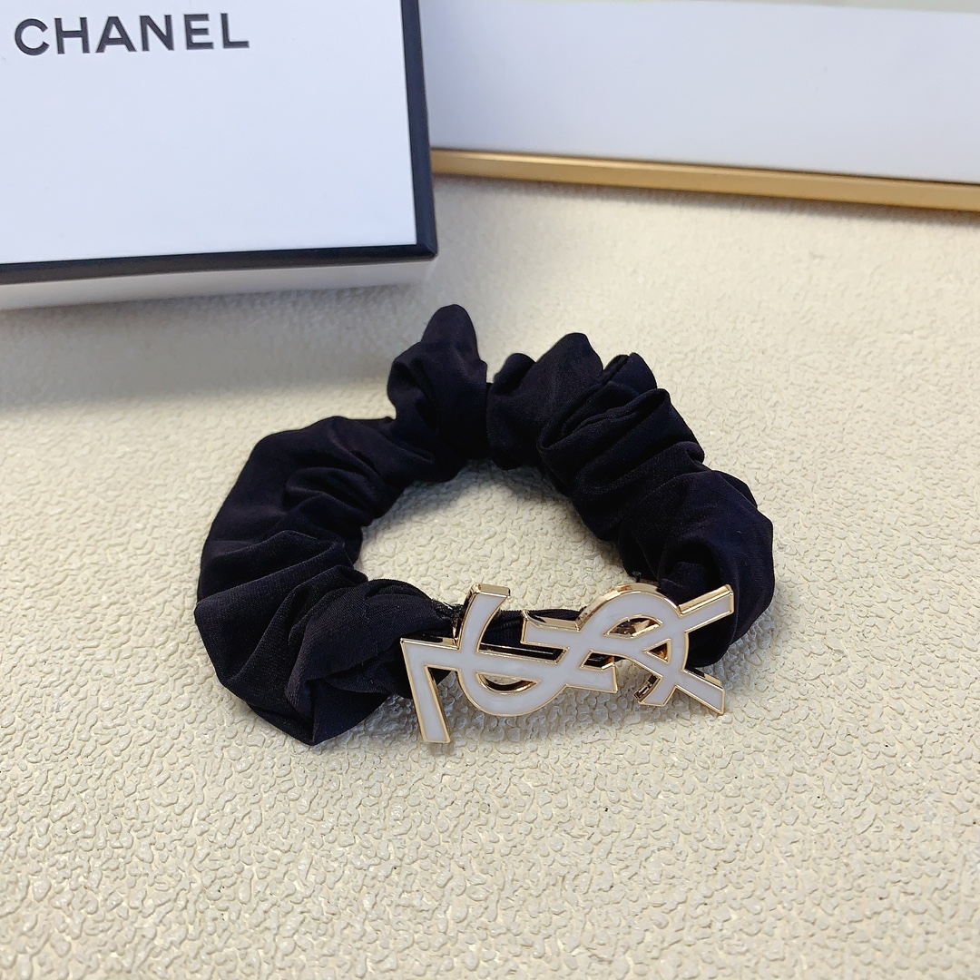 YSL St. Roland: New Logo Cortex with Chic Fairies in Singles. - 图片 4