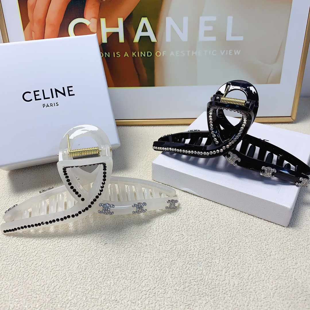 NO:283156,45 celine Arc de Triomphe hairpin New style grab clips versatile temperament and exquisite daily items, must-have items for fairies, treasure style, recommended style for closed eyes (single hairband box) hairpin, hairpin, celine, celine, hairpins1986090945 celine赛琳 凯旋门发夹 新款抓夹 气质百搭 日常精致小单品 小仙女必入单品 宝藏款 闭眼入推荐款（单个配发箍盒）发夹,发夹,celine,celine,hairpins,accessory