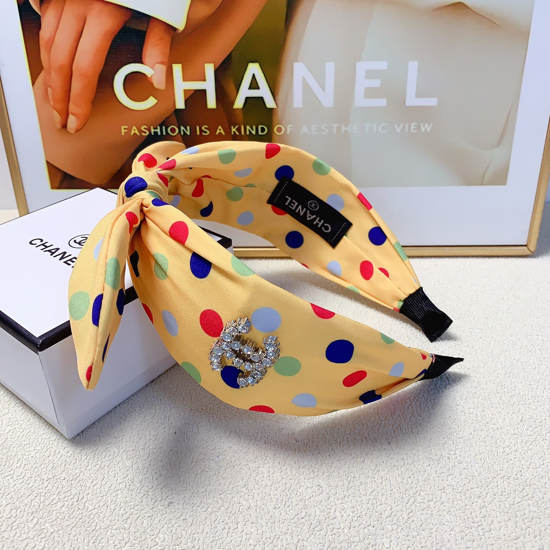 NO:283648,45 Chanel Xiaoxiang Chanel headband, bow color polka dot logo simple headband, temperament versatile little fairy must-have item, treasure model, closed eyes recommended (single) hairpins, hairpins, chanel, hairpins1986090945 chanel小香 chanel发箍 蝴蝶结彩色波点logo简约发箍 气质百搭小仙女必入单品 宝藏款 闭眼入推荐款（单个）发夹,发夹,chanel,hairpins,accessory