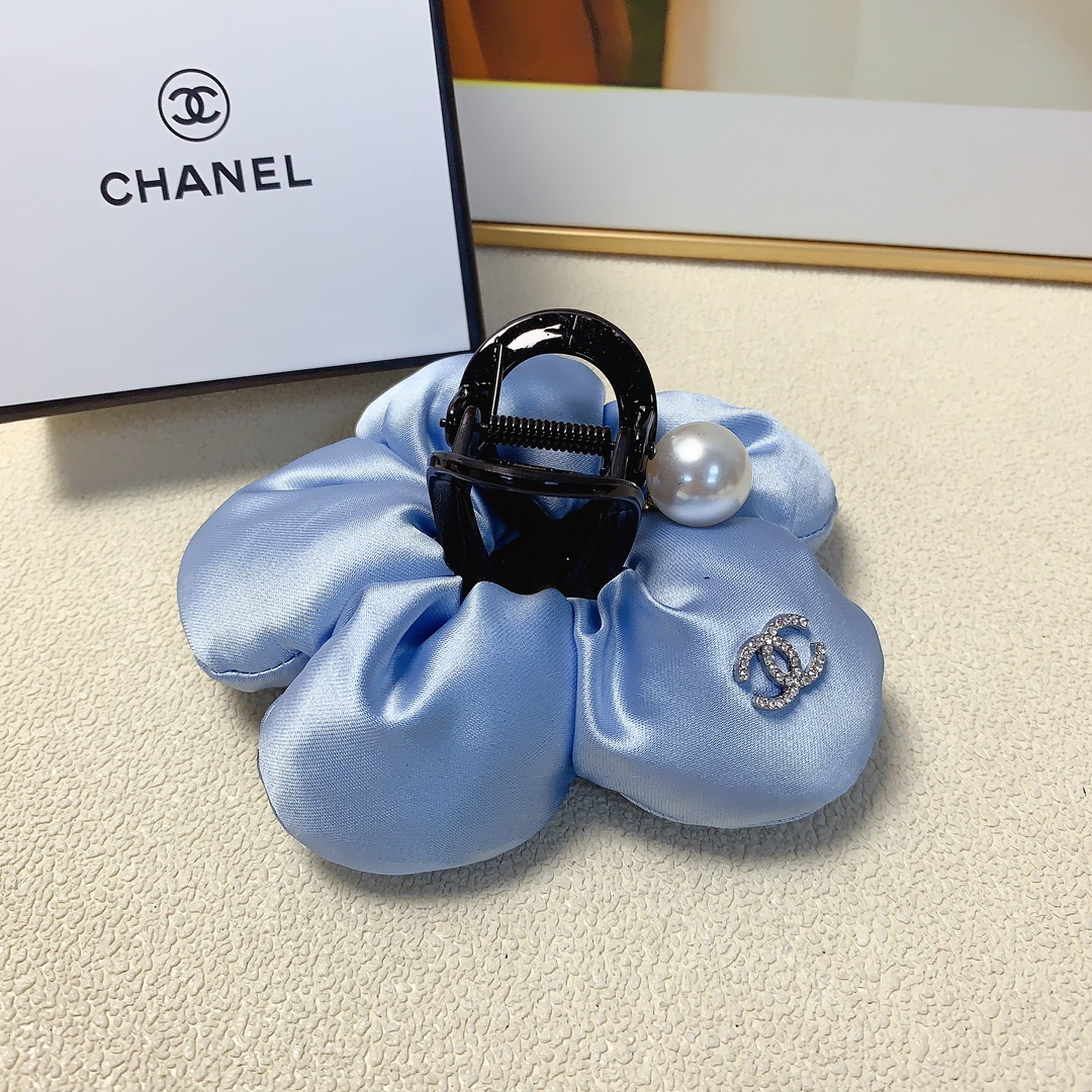 chanel小香chanel发夹海绵花瓣logo抓夹气质百搭日常精致小单品小仙女必入单品宝藏款闭眼入推荐